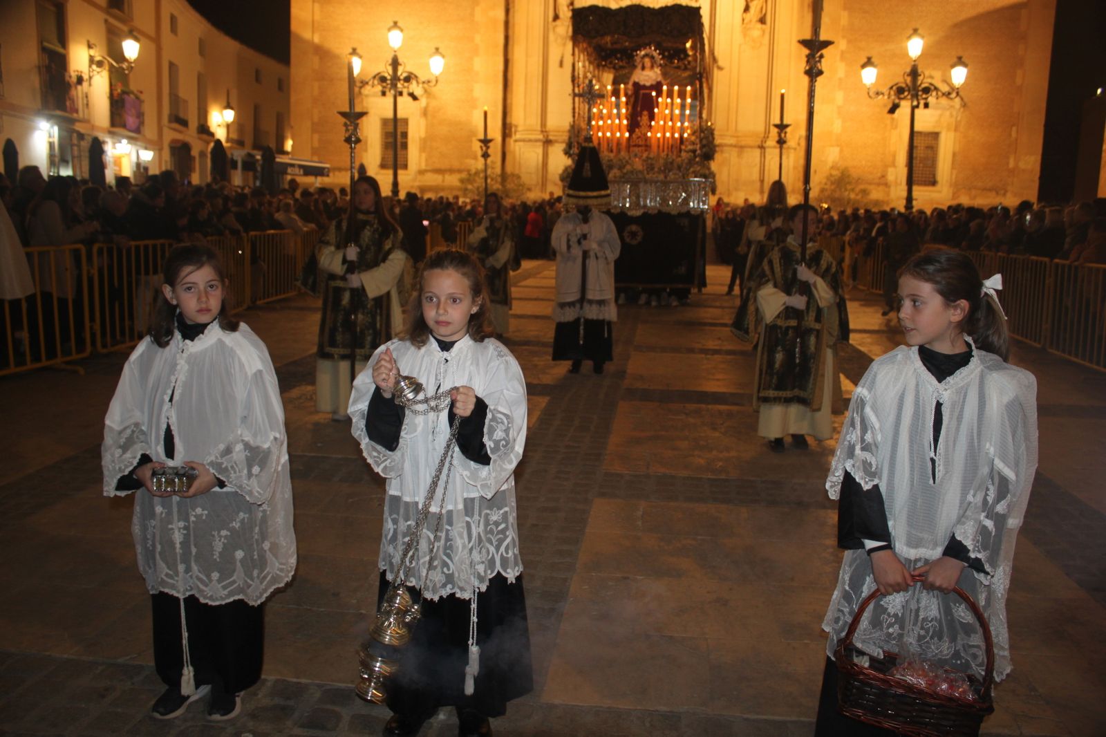 Las imágenes de las procesiones del Jueves Santo en Vélez Rubio