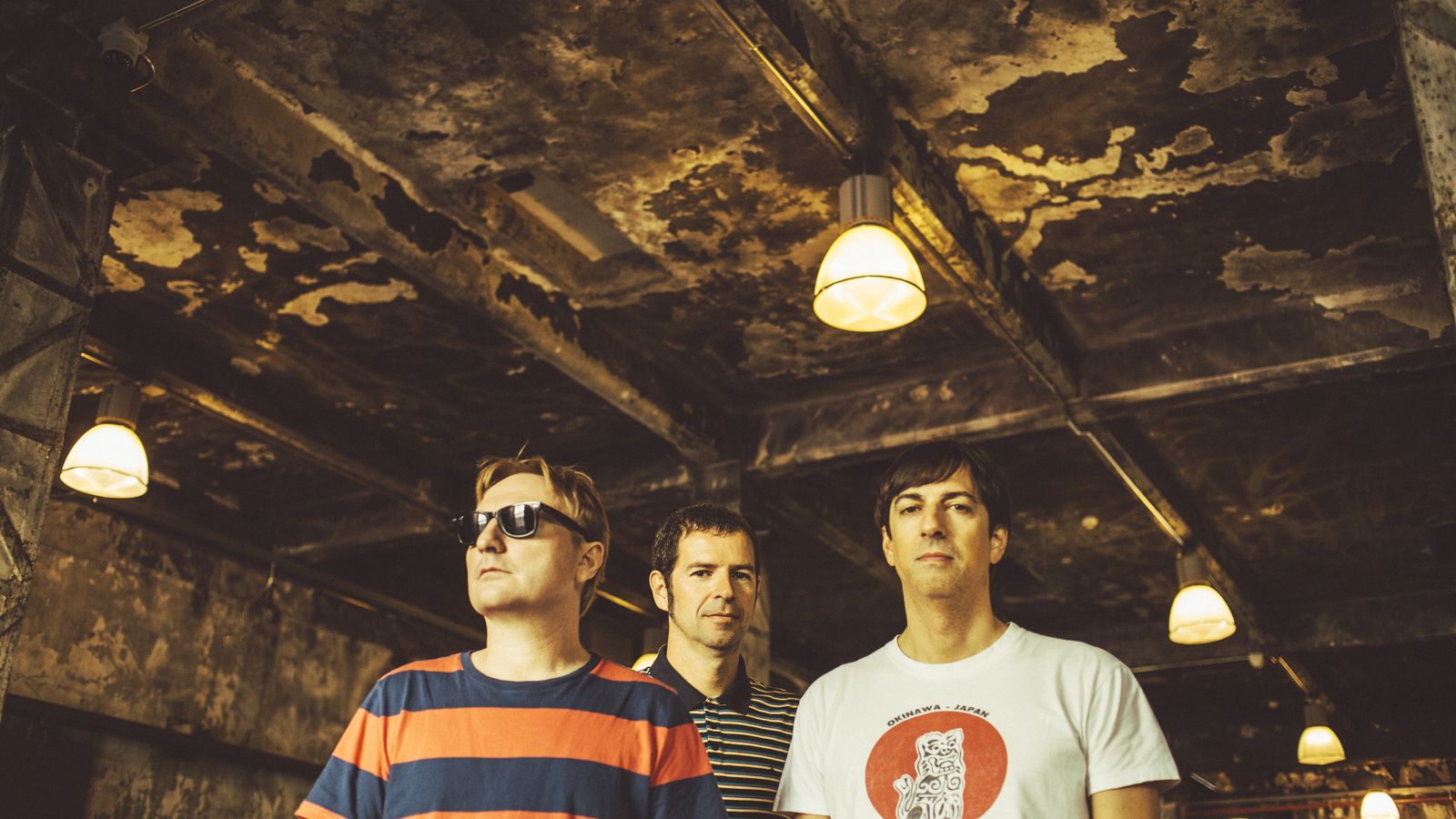 Otro foto promocional de la banda malagueña para 'Cementerio indie'.