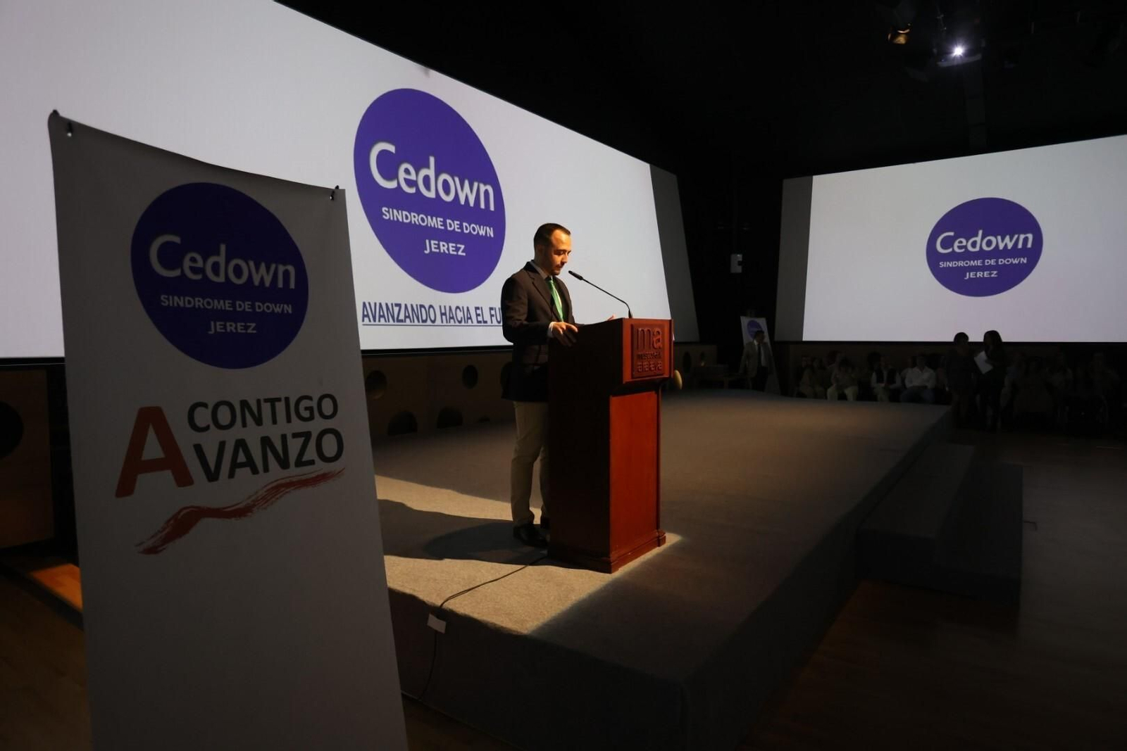 Presentación del calendario solidario de Cedown 2024