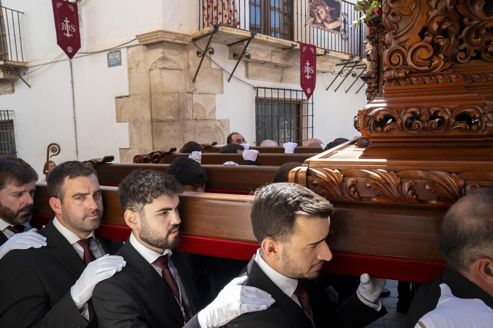 Eucaristía y procesión de Exaltación de la Cruz en la localidad de Vélez-Rubio