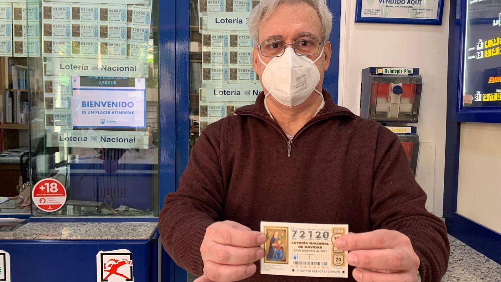 Jesús Ruiz, el lotero de Motril que ha repartido el número siguiente al Segundo Premio.