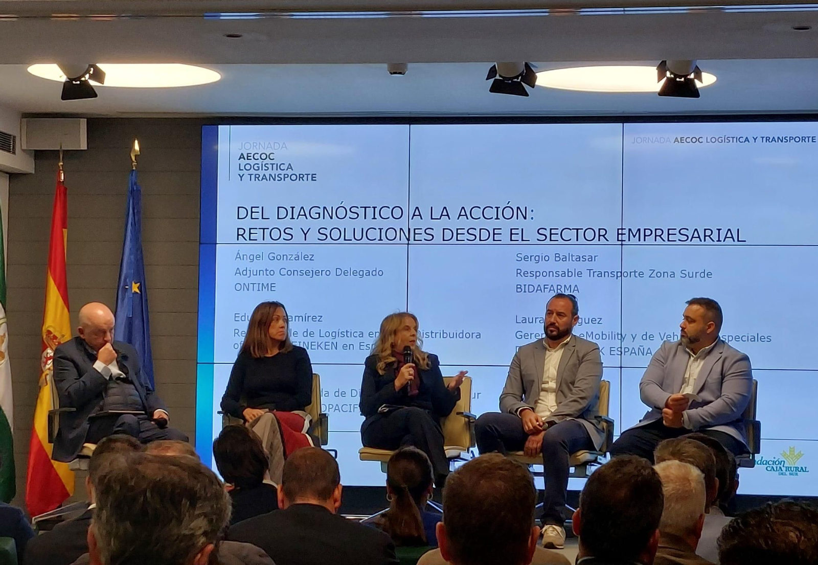 El debate de AECOC con empresas del sector de la logística y el transporte.