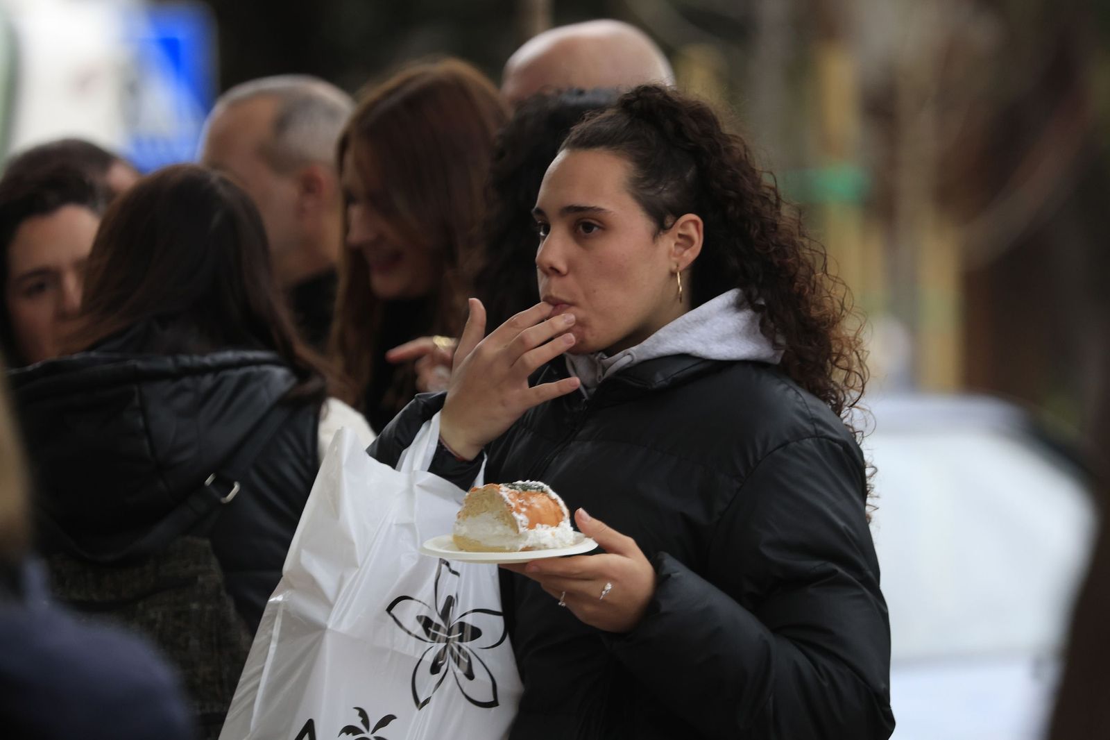 Las fotos del roscón de Reyes solidario en Algeciras