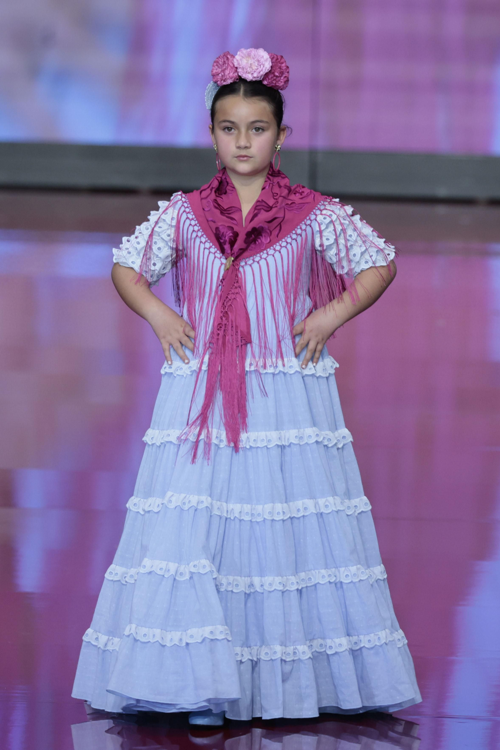 El desfile de Hermanas Serrano en SIMOF 2022, todas las fotos