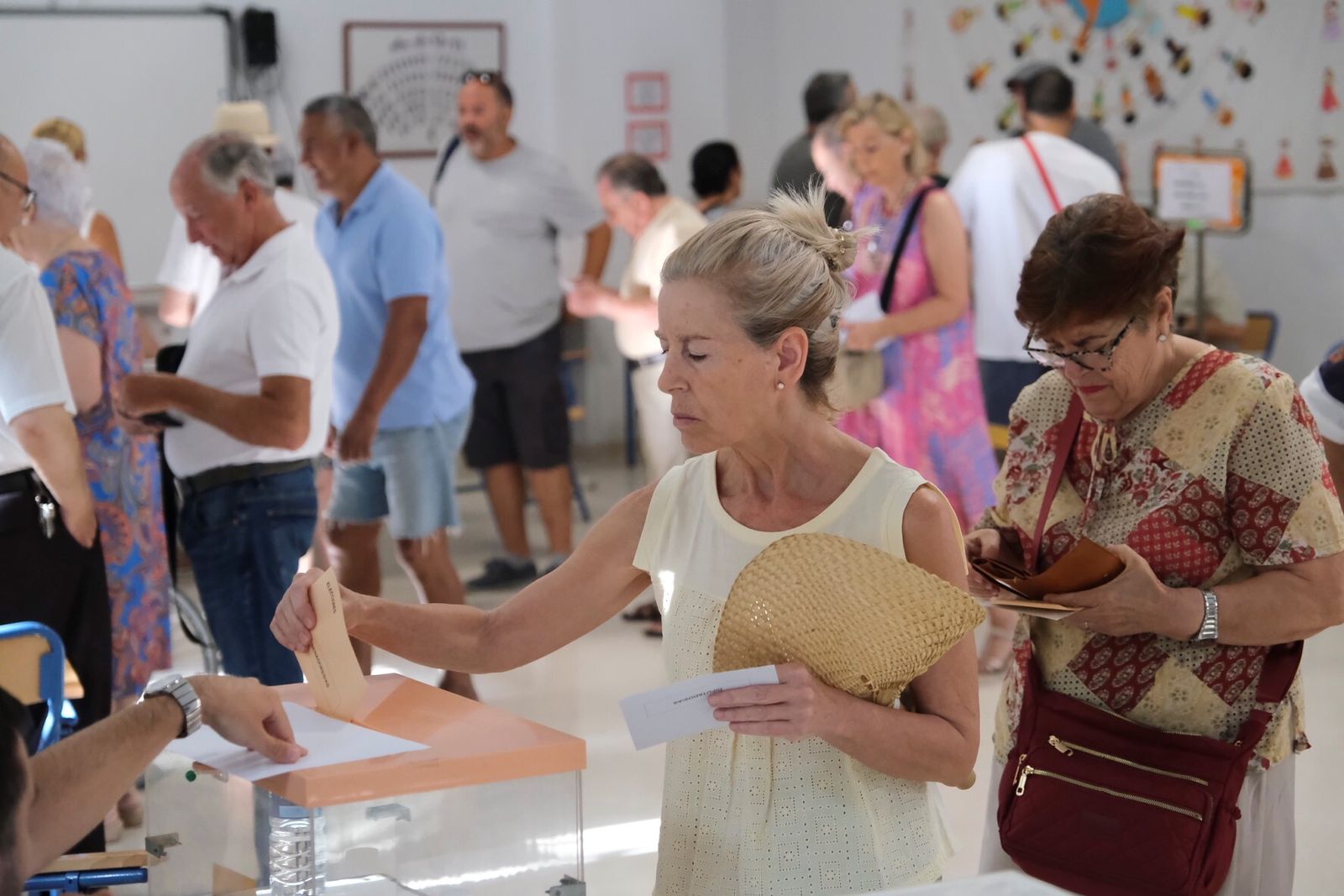 La jornada electoral en Córdoba, en imágenes