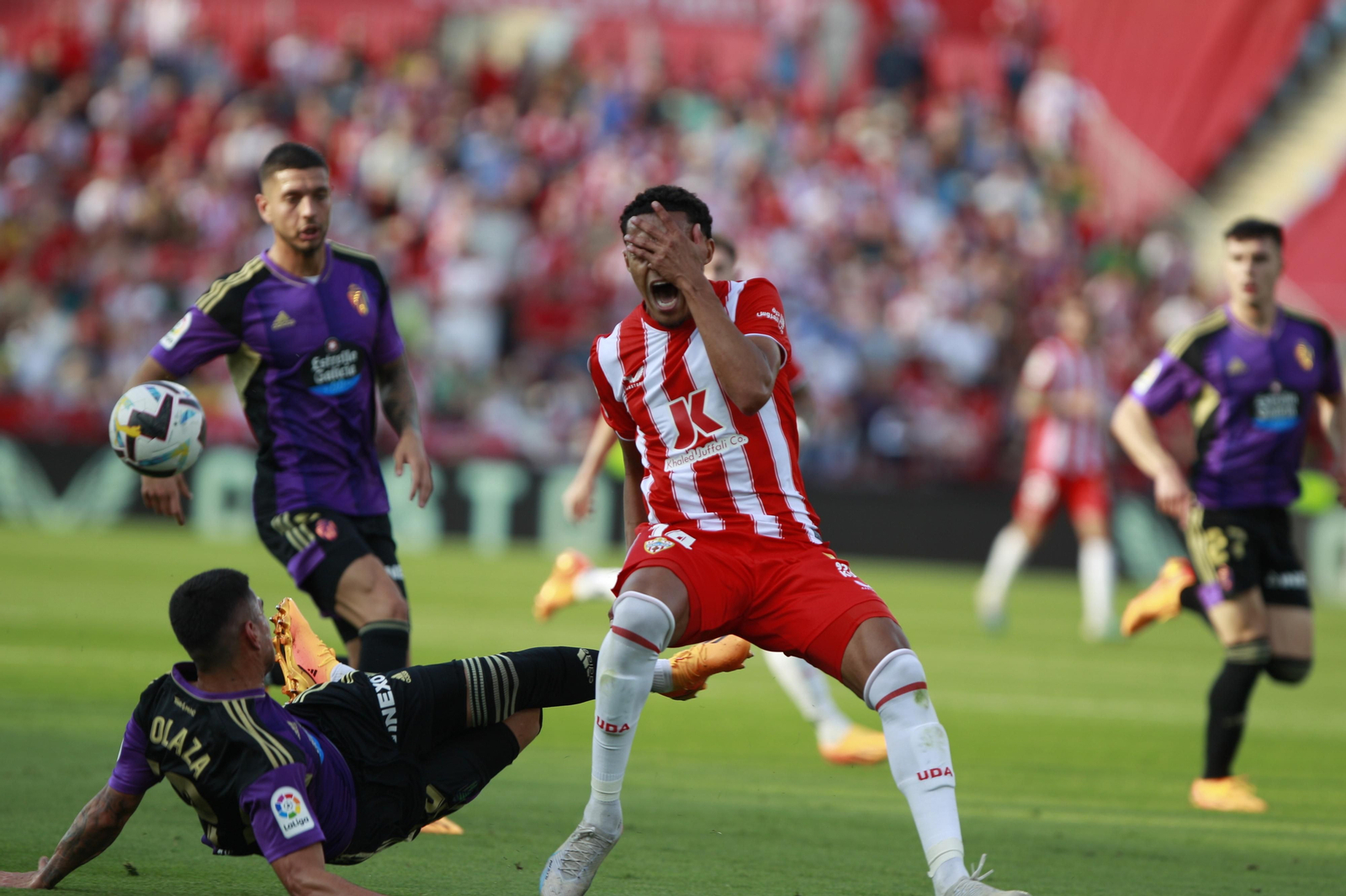 Imágenes del partido U.D. Almería-Real Valladolid C.F.