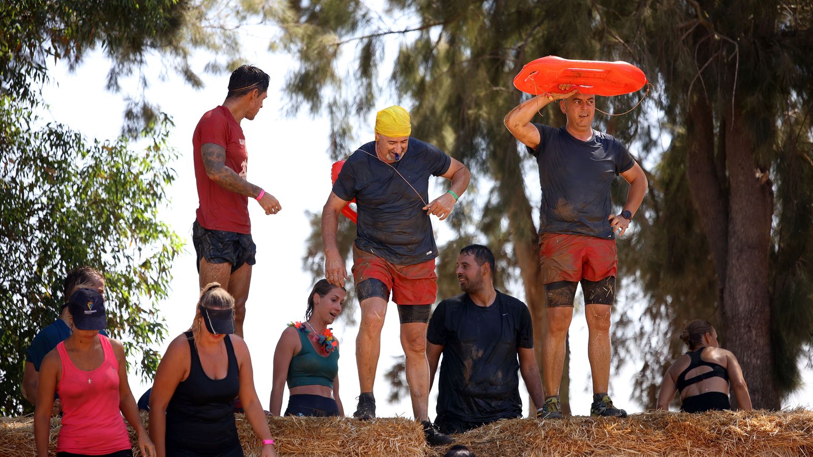 Búscate en la V Carrera del Barro de La Barca
