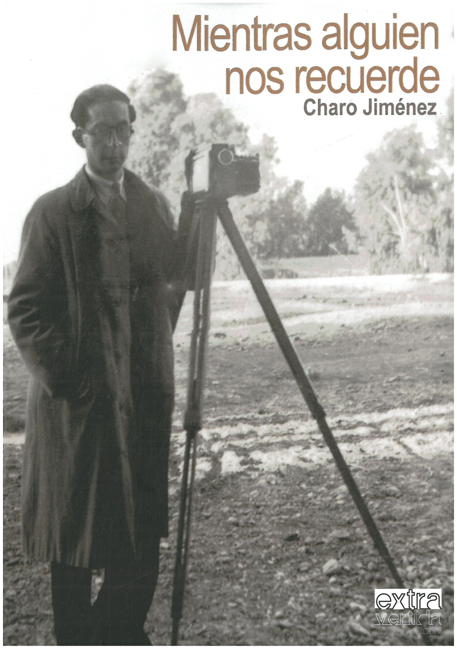 Portada de 'Mientras alguien nos recuerde'