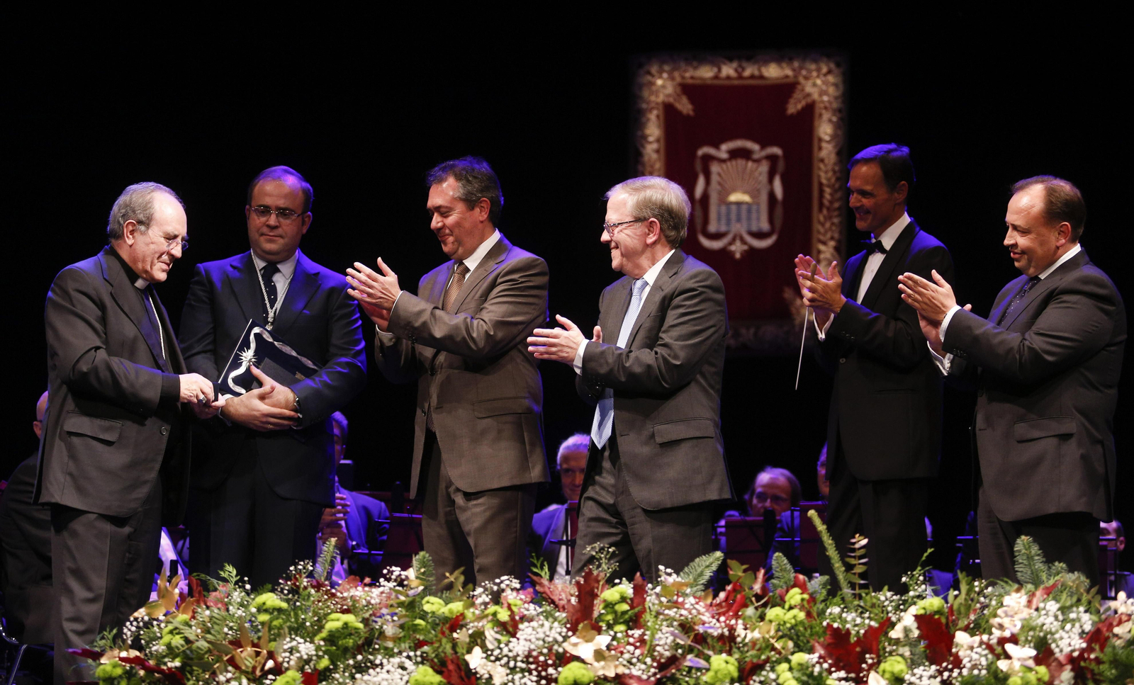 El Pregón de la Cabalgata de los Reyes Magos de Carlos Navarro Antolín, en imágenes