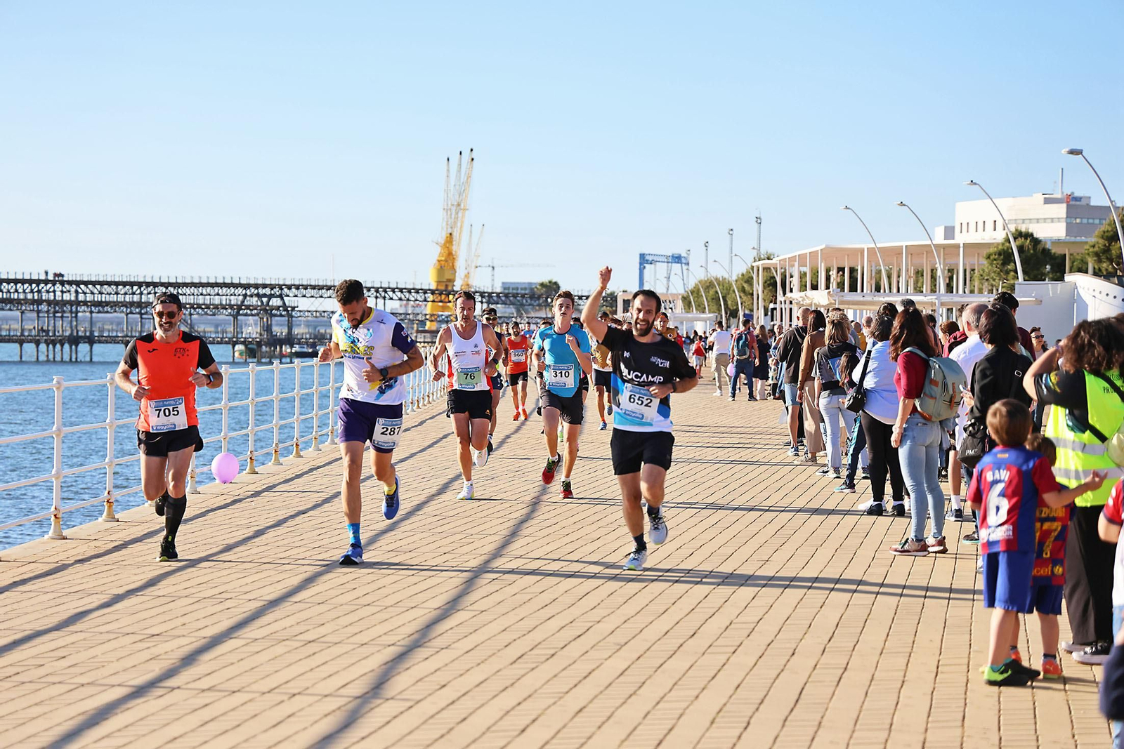 Imágenes de la 10K Huelva Avatel Telecom 'Puerta del Descubrimiento'