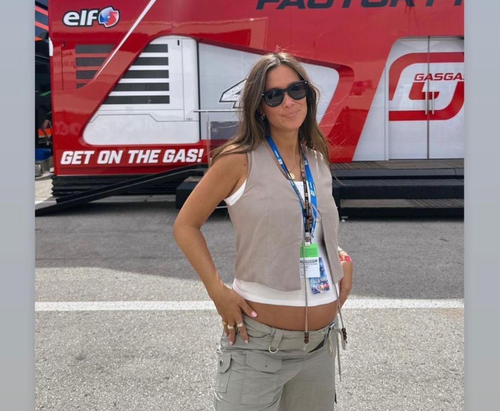 María Pombo en el Gran Premio de Motociclismo, en Jerez.