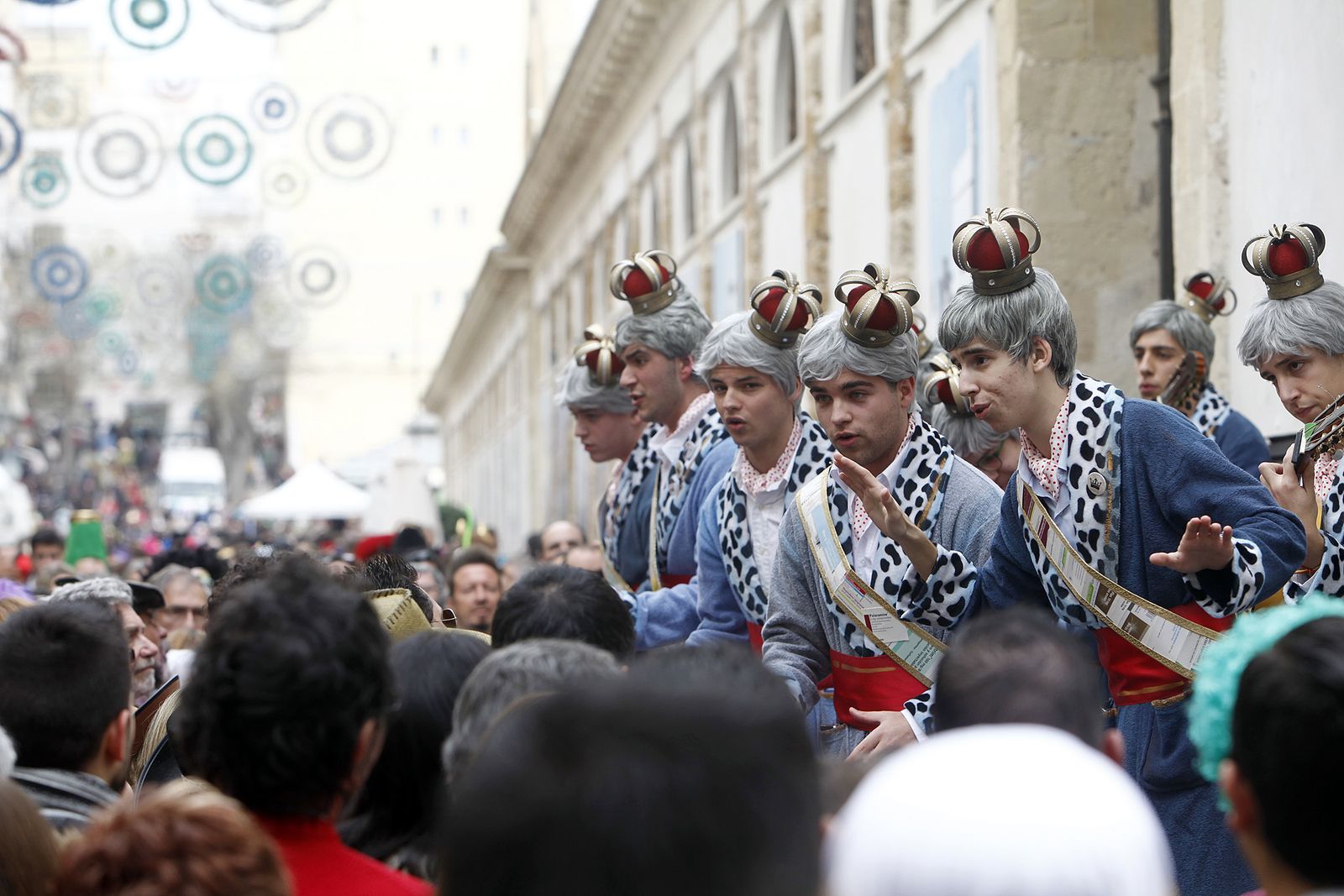 Batalla de coplas en el Mercado