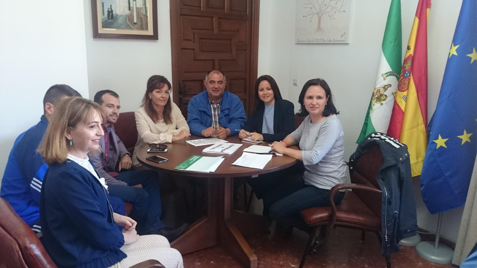 Reunión mantenida ayer para hacer un balance del servicio.