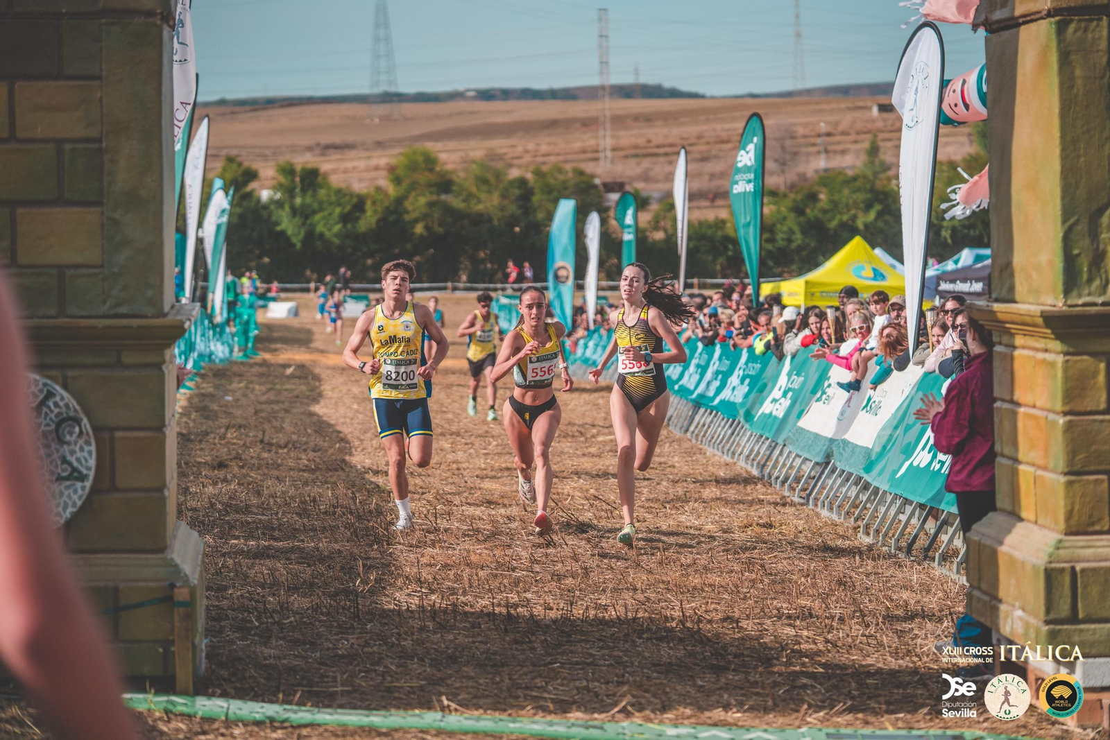 Búscate en las fotos del Cross de Itálica 2025 | 5
