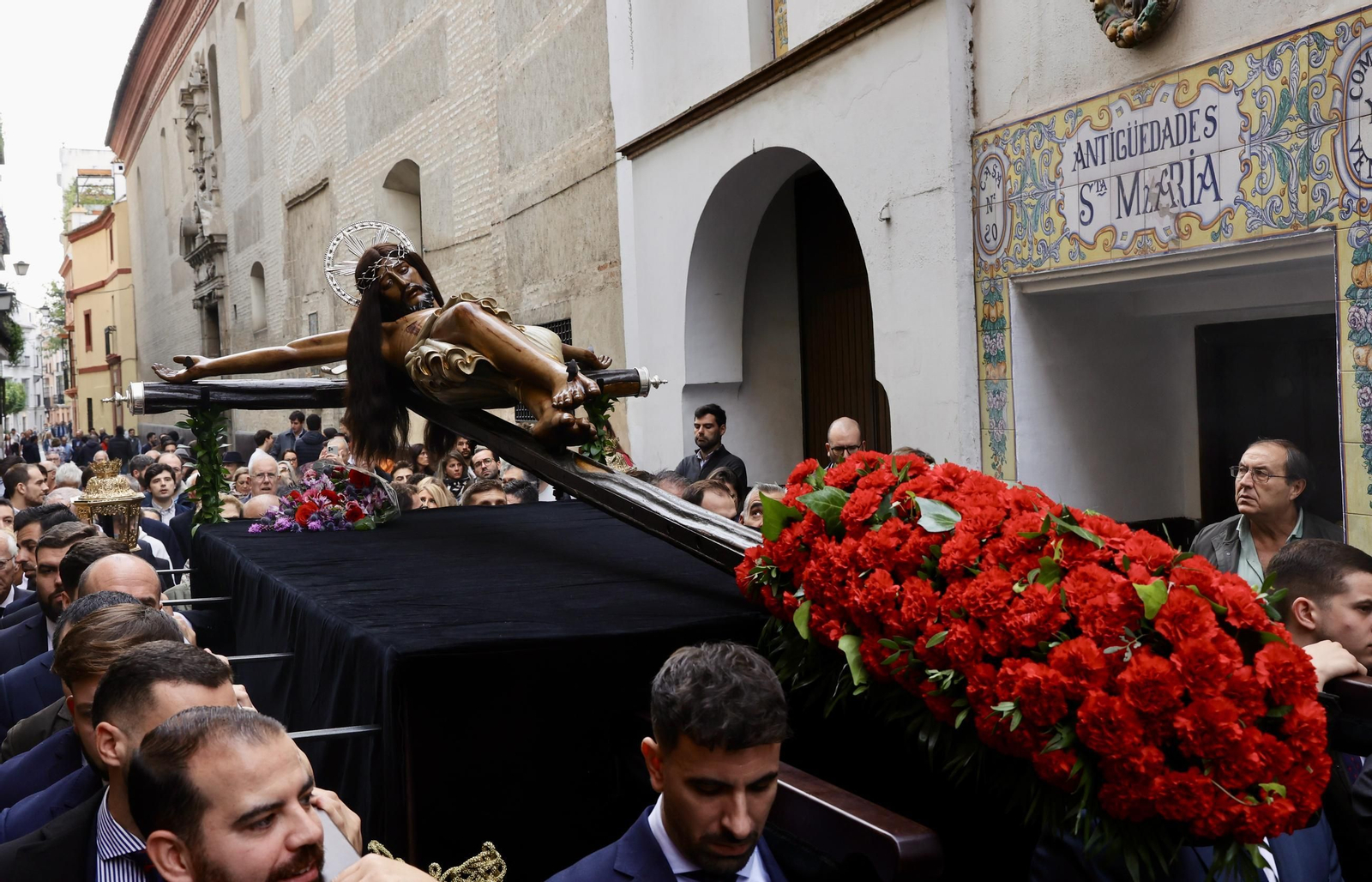 Traslado del Cristo de San Agustían a la Catedral