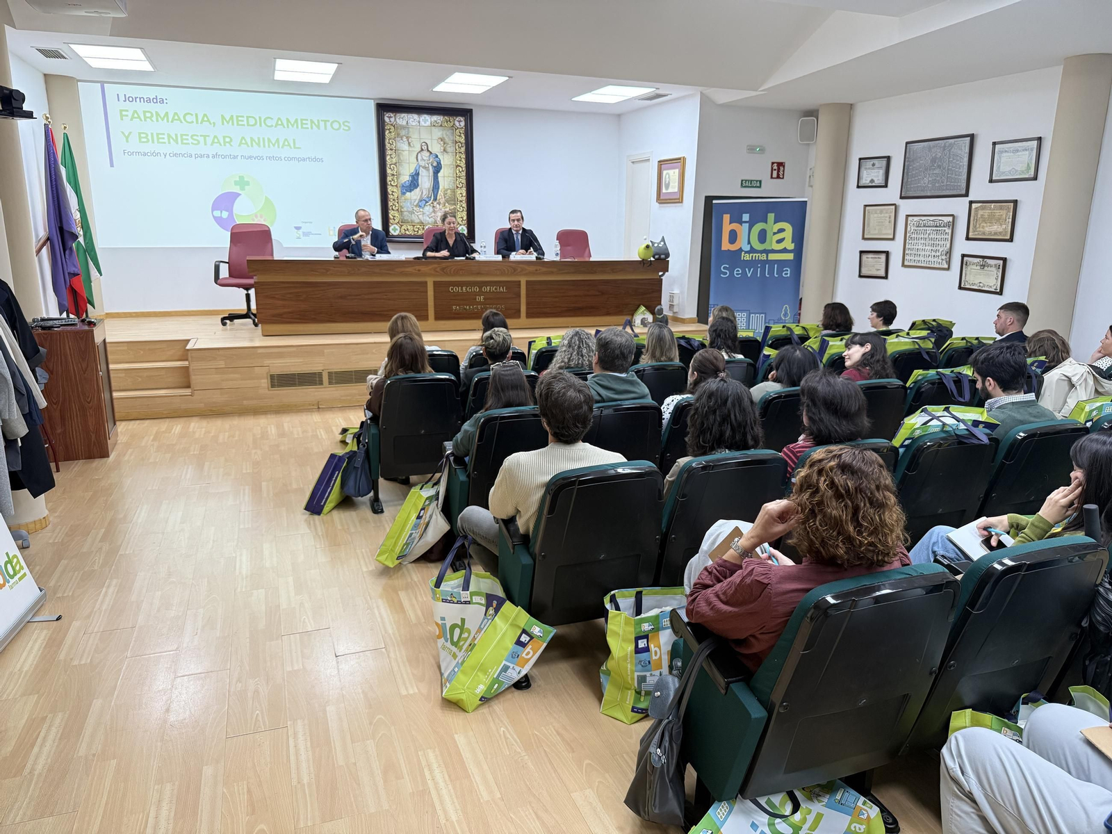 I Jornada “Farmacia, Medicamentos y Bienestar Animal"