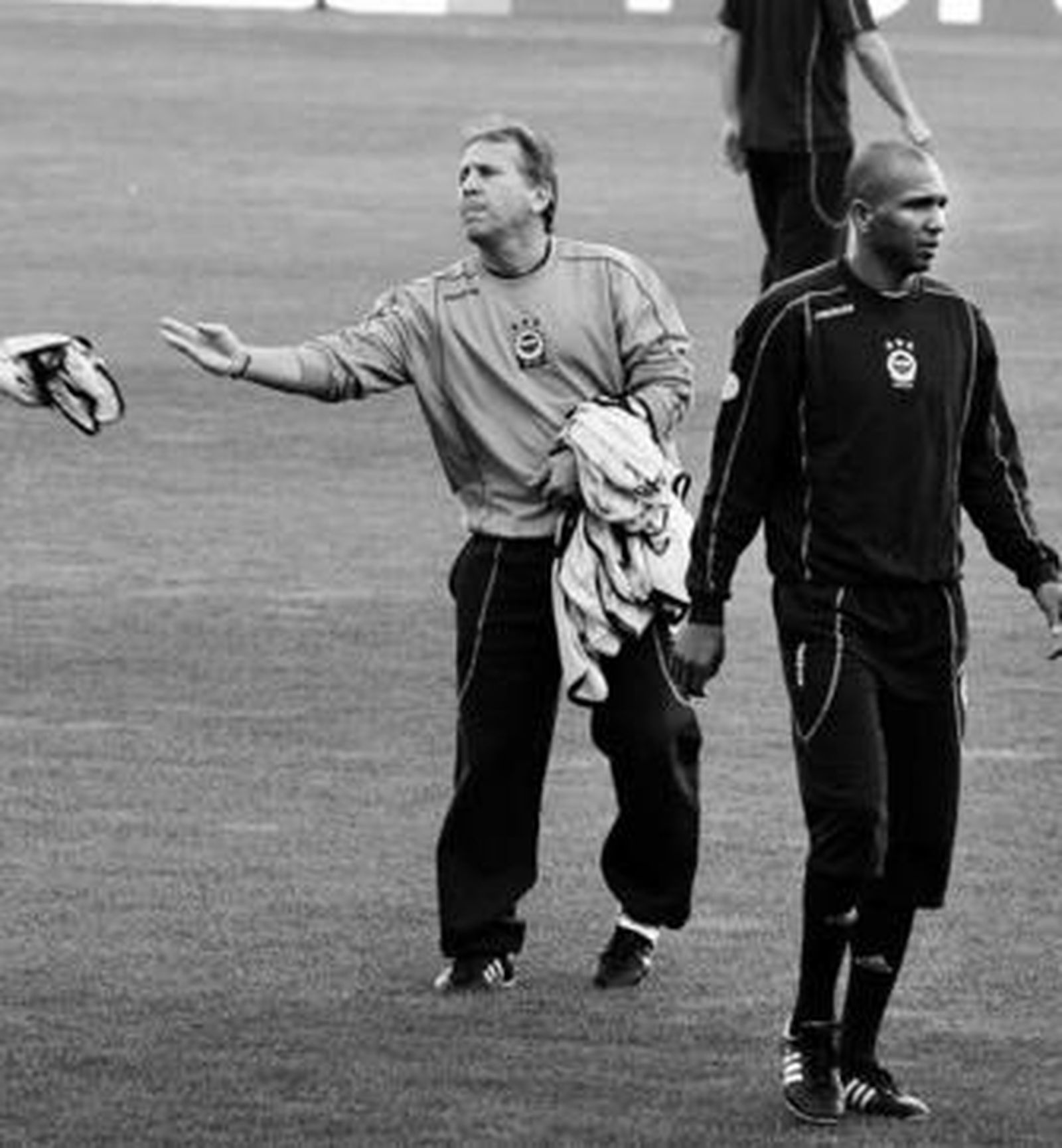 Mehmet Aurelio, durante un entrenamiento con el Fenerbahce bajo las órdenes de Zico.
