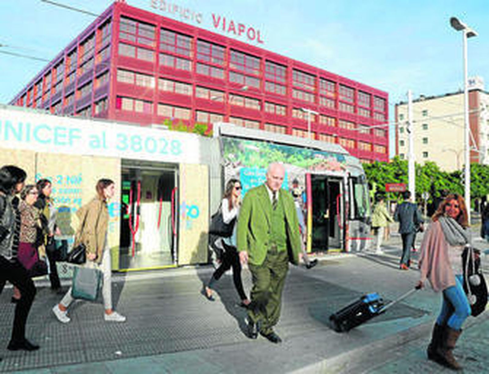 Nueva fisonomía. Aún se desconoce la fecha en la que comenzarán los trabajos y el diseño de los cercados que se construirán en las paradas de San Bernardo, Prado de San Sebastián y Plaza Nueva.