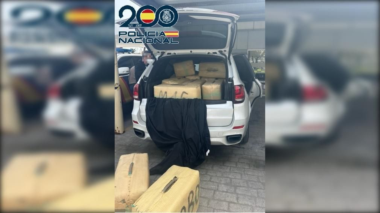 El vehículo de gran cilindrada con matrícula francesa lleno de hachís.