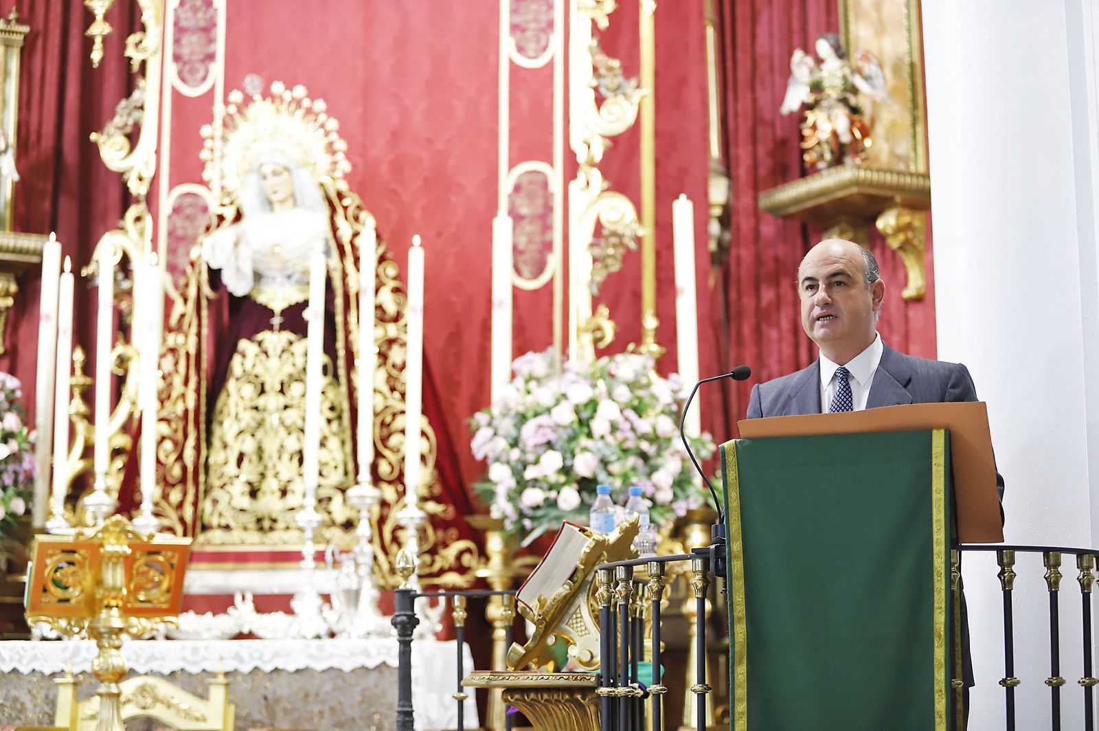 El pregón de la Coronación de la Virgen de la Amargura en imágenes