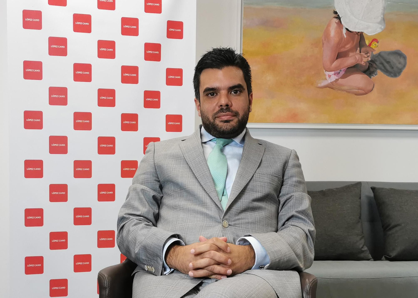 Entrevista a Antonio López Sifferle, gerente del Grupo Médico López Cano