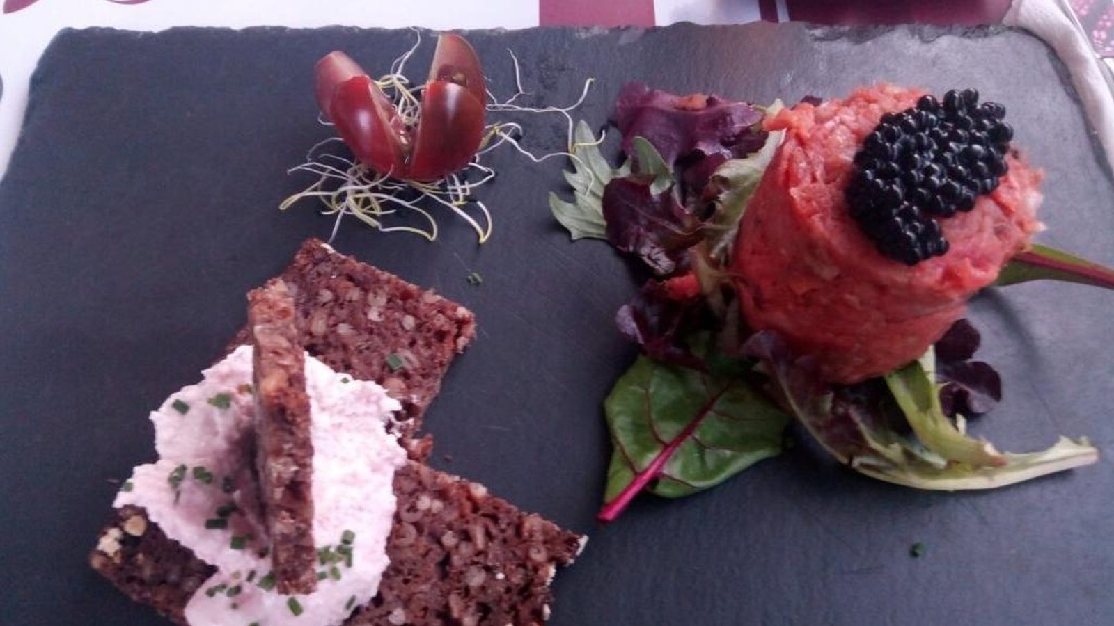 Presentación de plato en Casero de Torremolinos