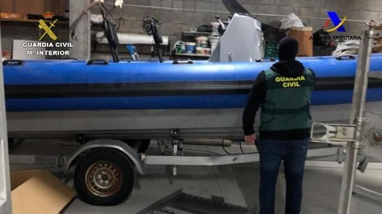 Una de las barcas requisadas.