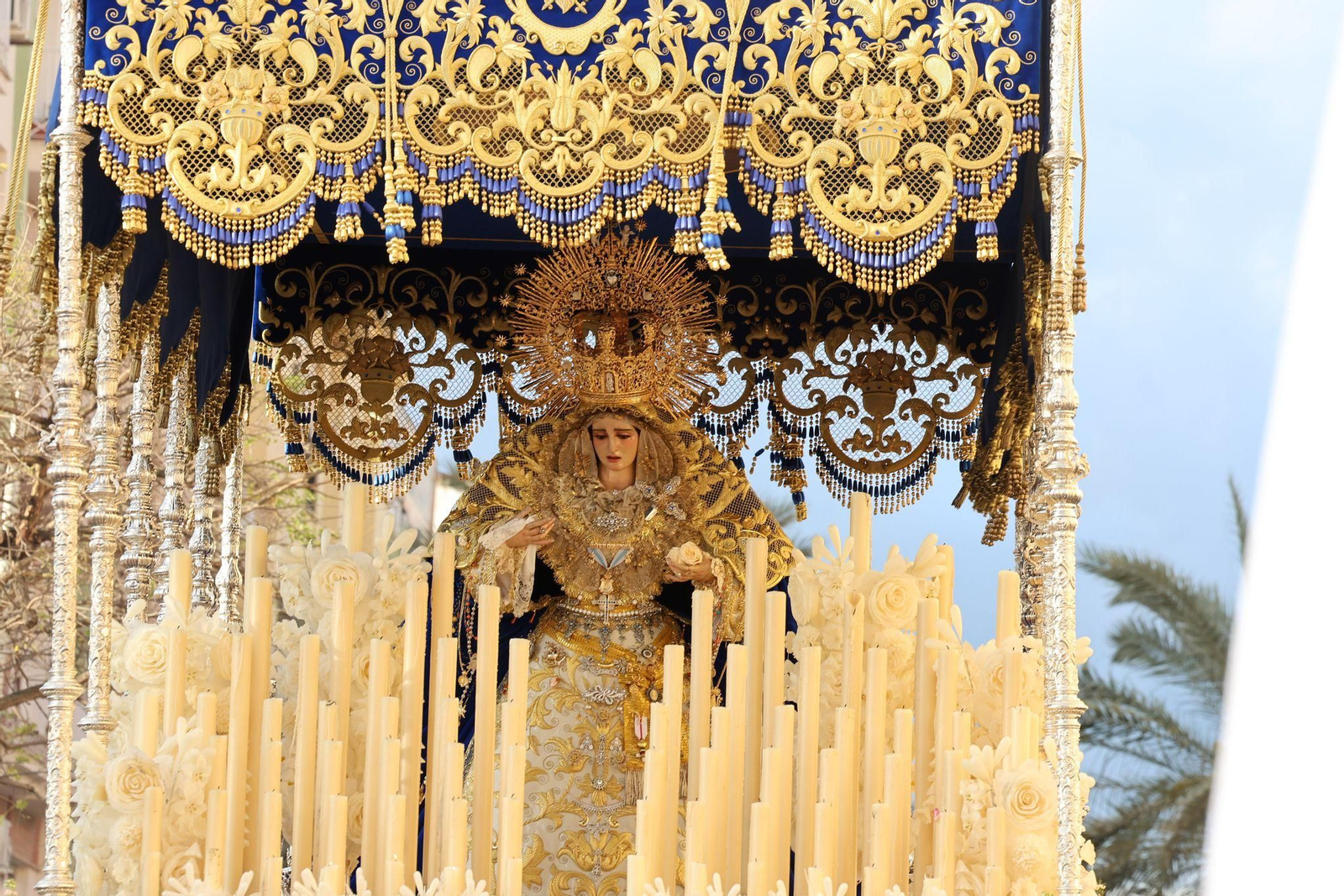 Imágenes de La Lanzada y la Virgen de los Dolores este Martes Santo en Huelva