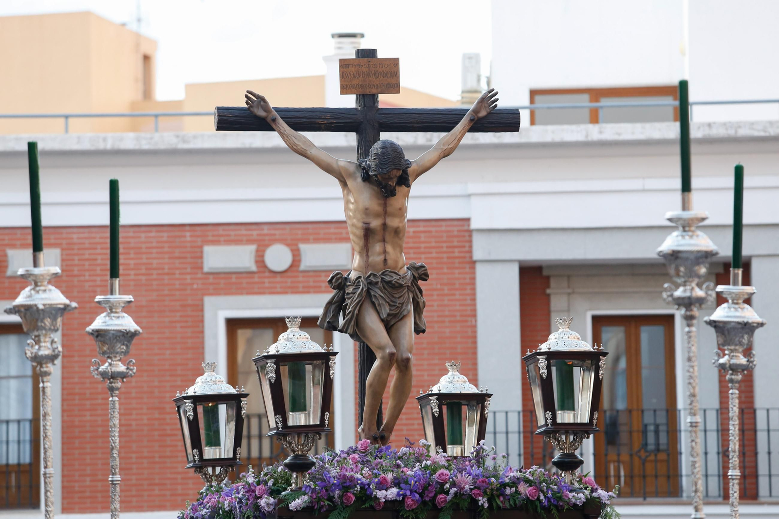 Fotos del Lunes Santo en La Línea: El Silencio