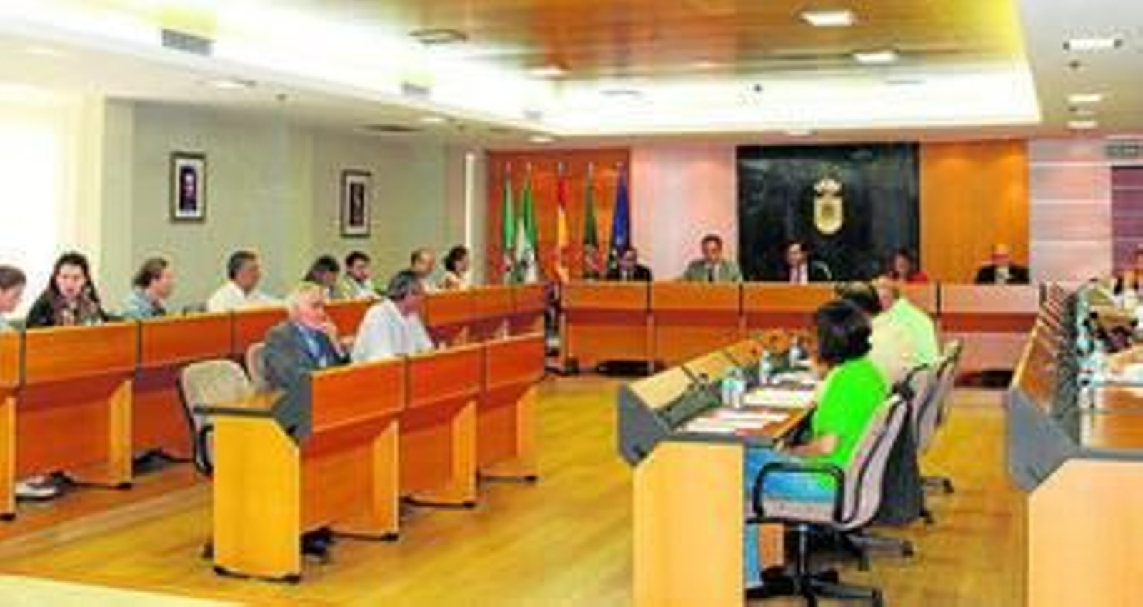 Pleno celebrado ayer en el Ayuntamiento, donde se aprobó la adhesión con la única abstención de Izquierda Unida.