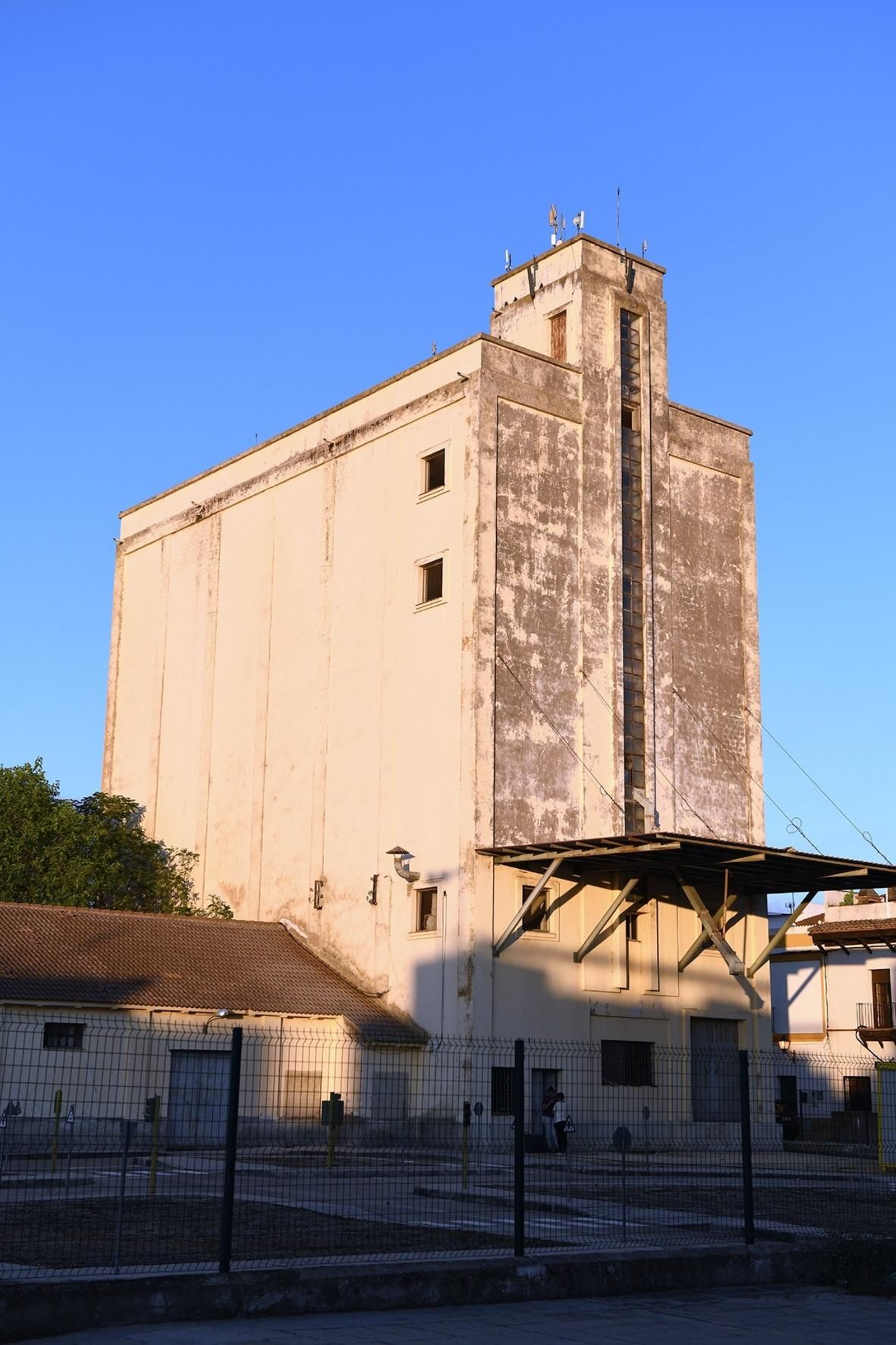 Silo de Matrera, Villamartín. Silo de Matrera, Villamartín.