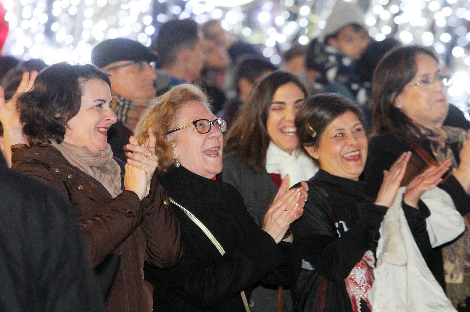 Imágenes del cuentacuento de la Navidad de Huelva Información.