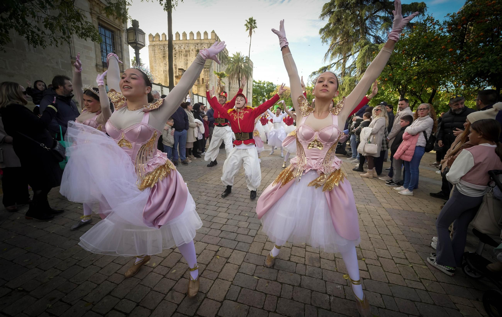 Imágenes del pasacalles Cascanueces en Jerez