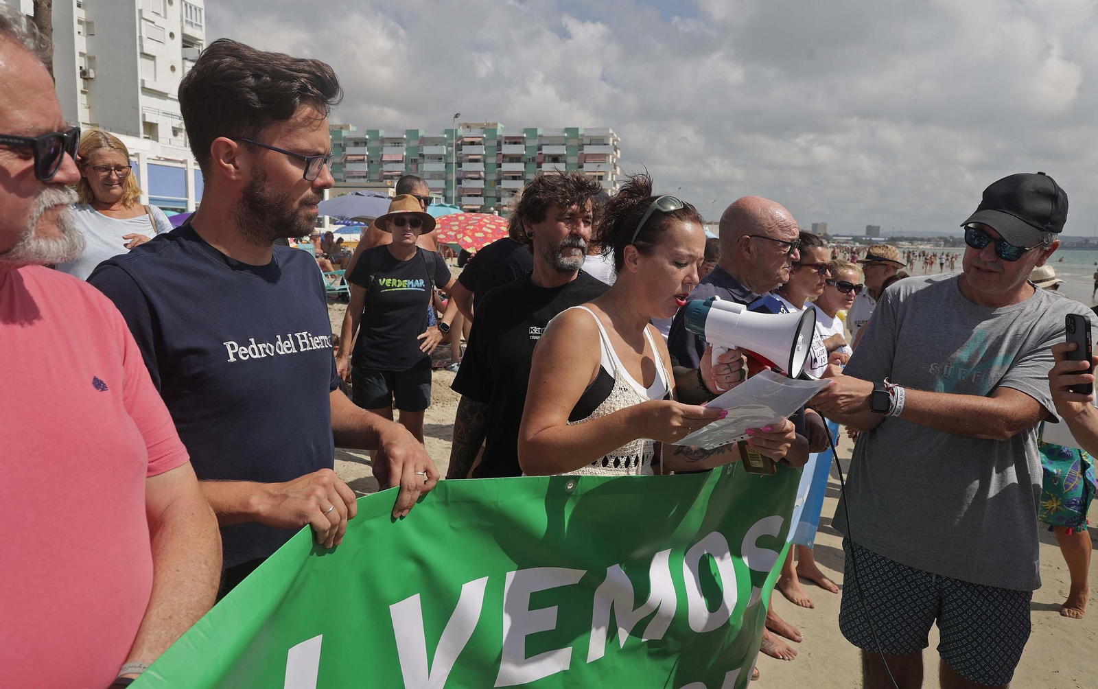 Fotos de la manifestación de la plataforma Salvemos El Rinconcillo y el grupo ecologista Verdemar en Algeciras