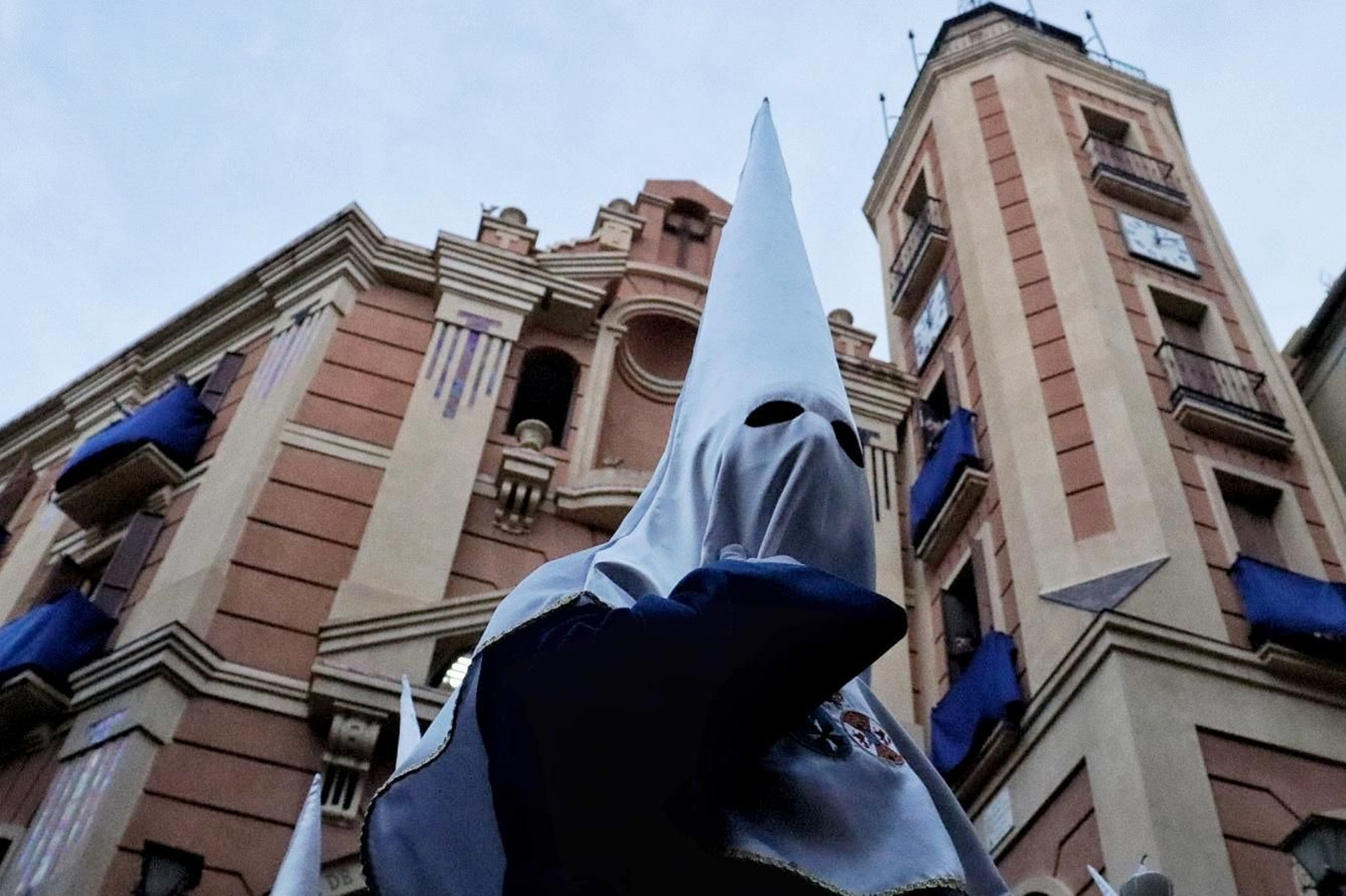 La Paloma en el Miércoles Santo de Málaga, en fotos