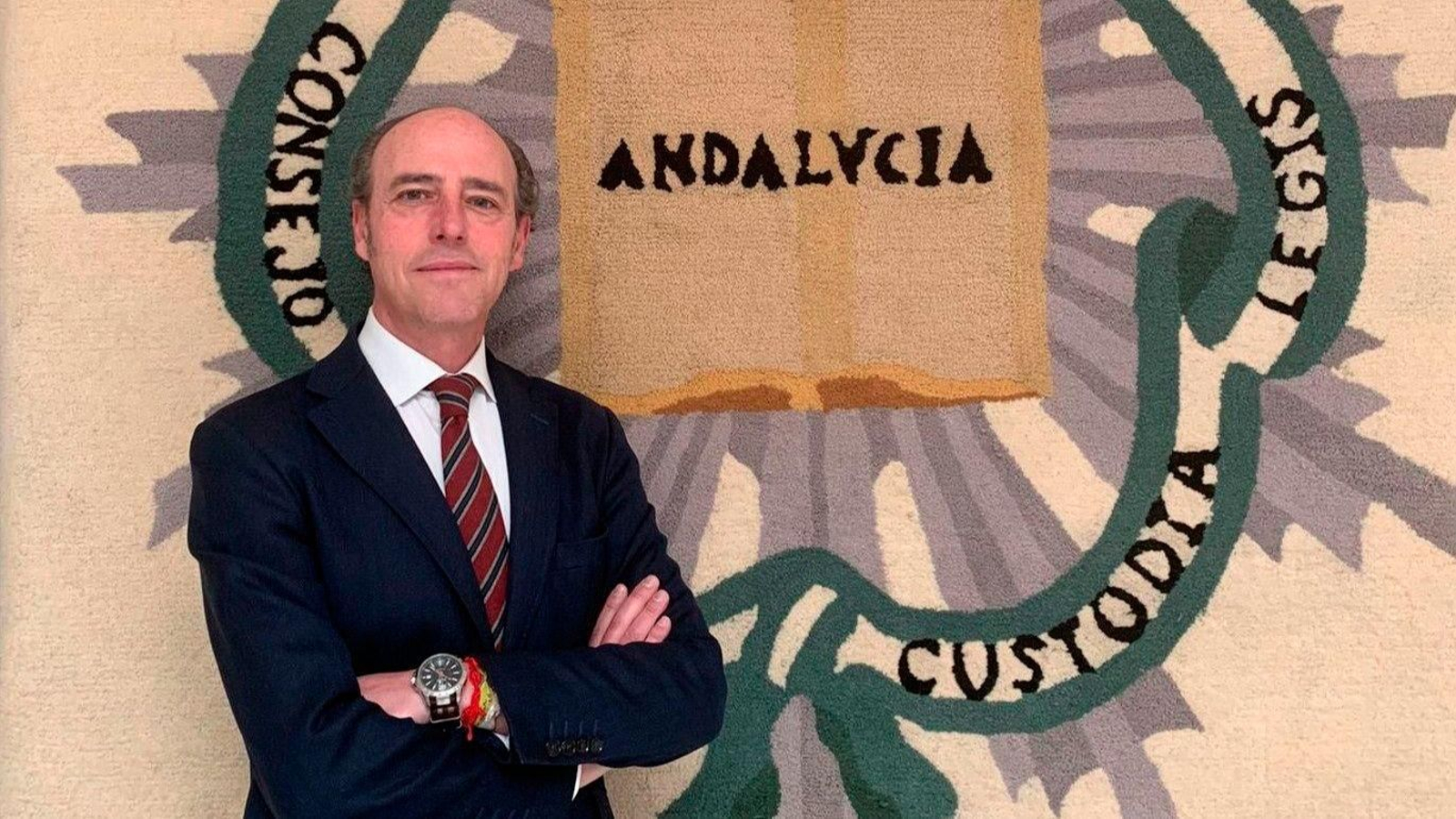 El catedrático de Derecho Administrativo Juan Antonio Carrillo.