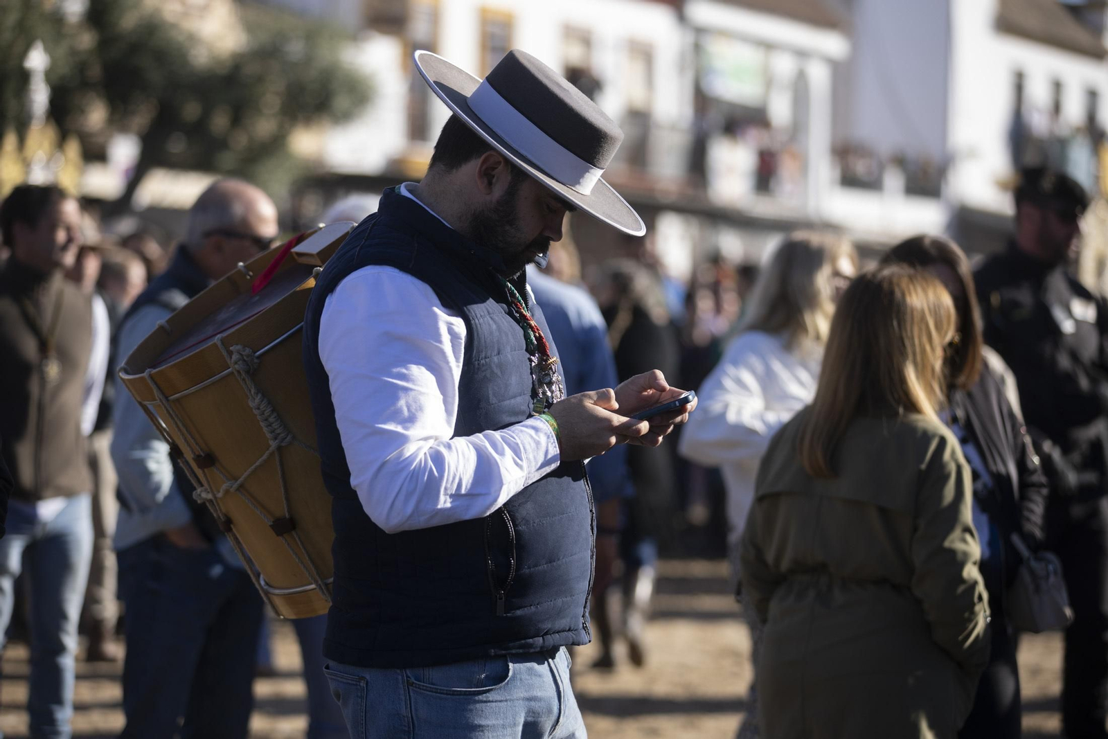 Las mejores imágenes de la procesión de la Virgen del Rocío en la aldea