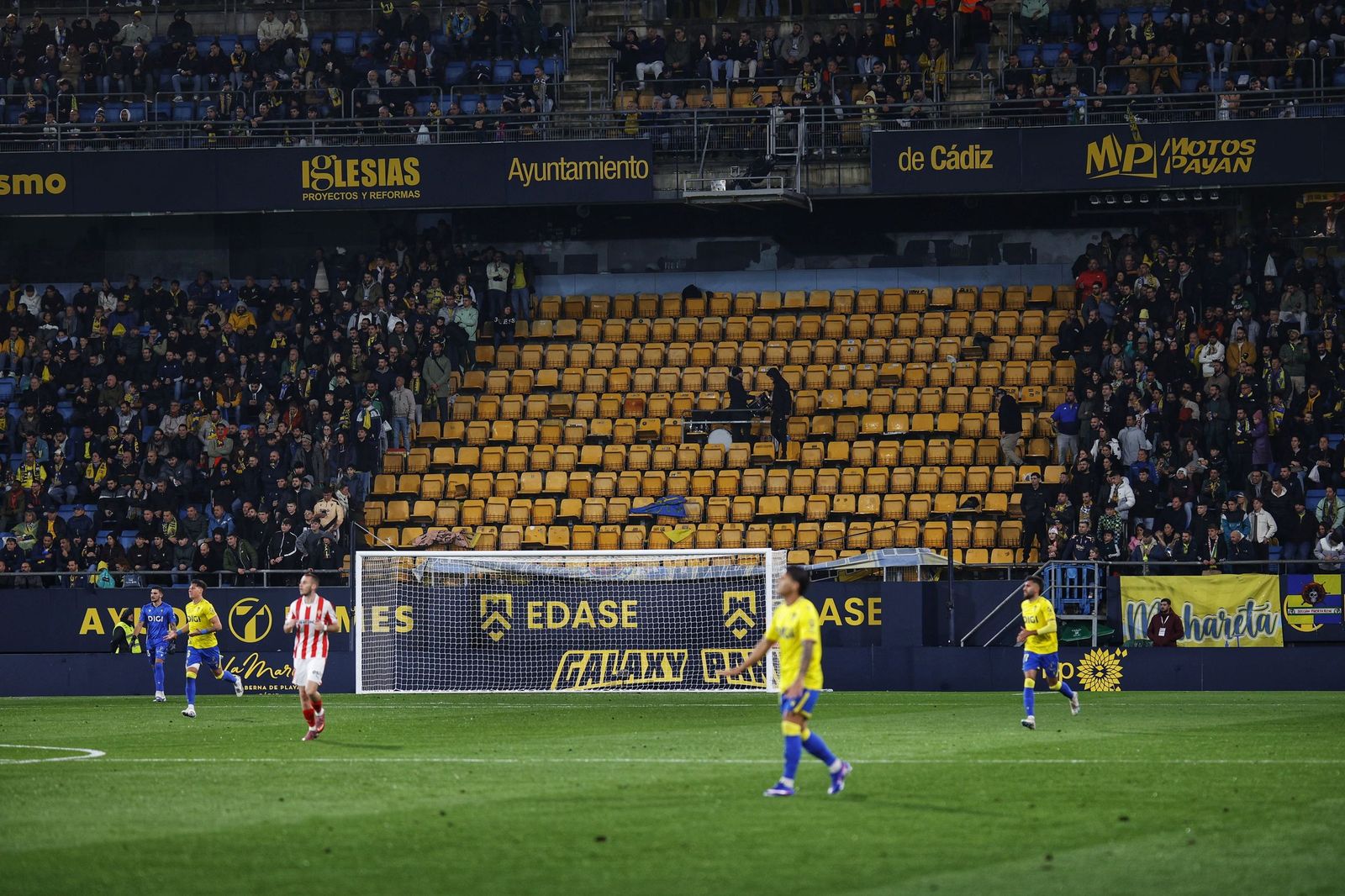 Las imágenes del Cádiz CF-Sporting