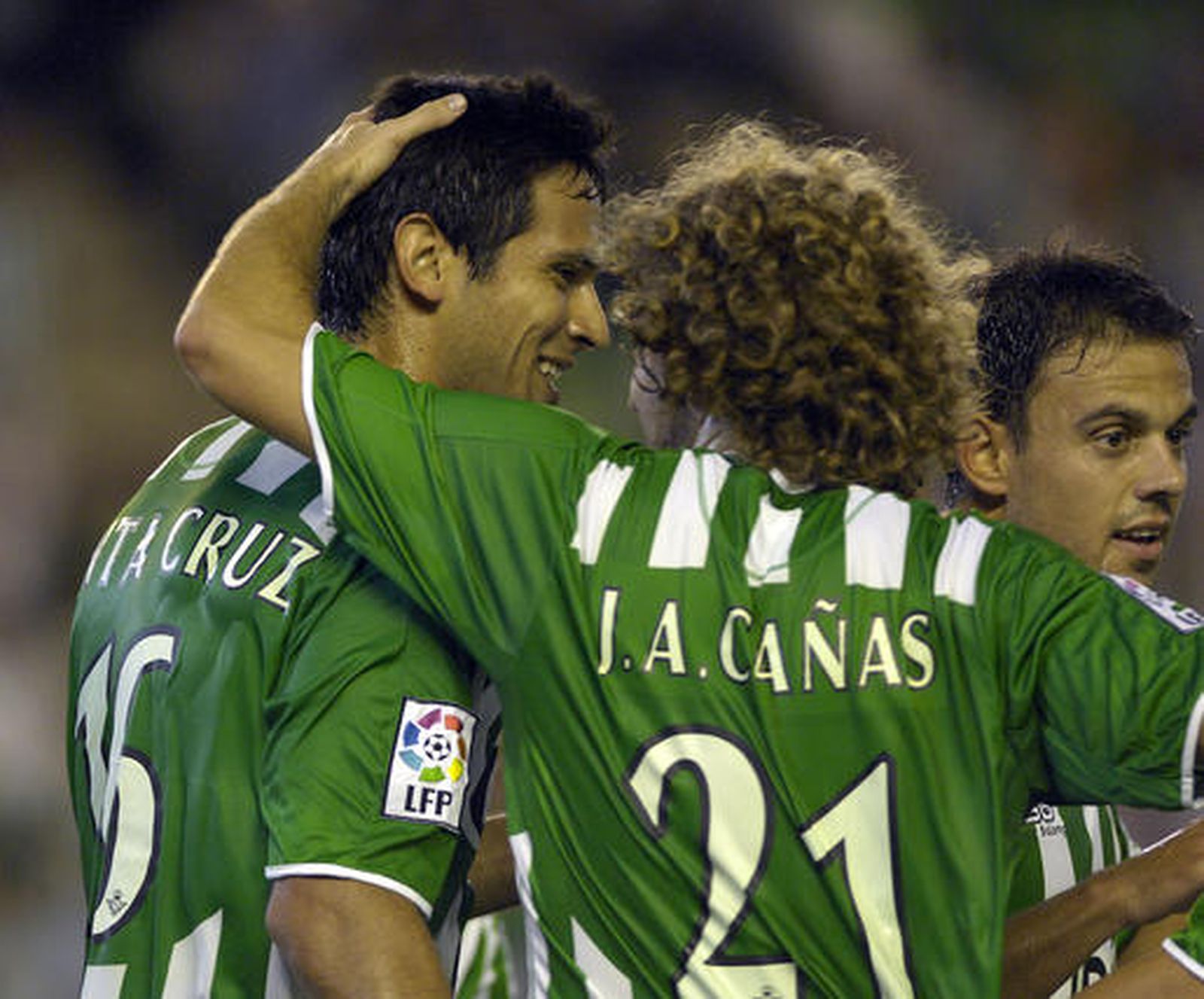 Imágenes del partido entre el Real Betis y el Portsmouth inglés.

Foto: Manuel Gómez
