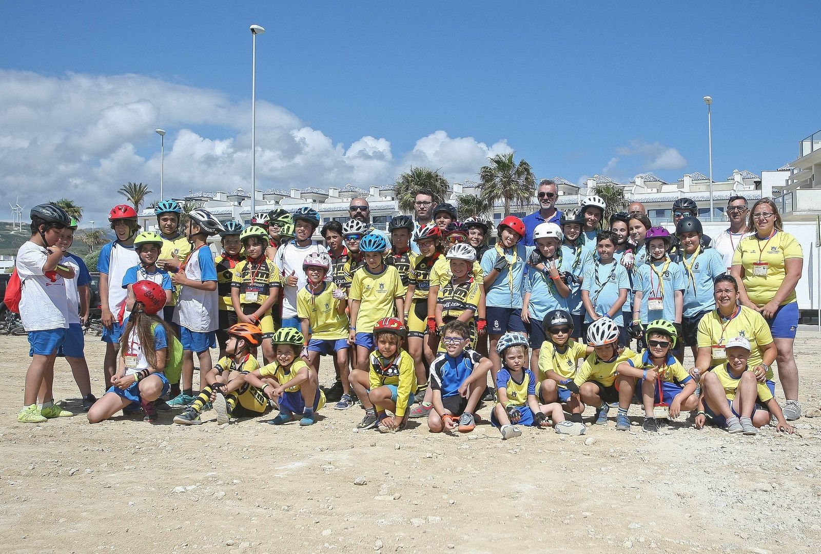 Los participantes en la prueba ciclista de la pasada edición, celebrada en Tarifa