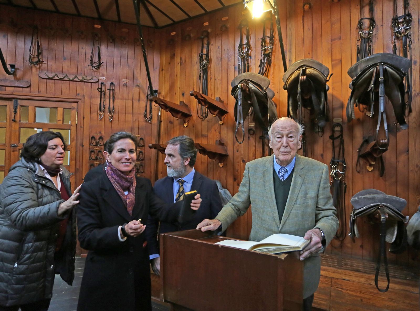 Visita a la Real Escuela del Arte Ecuestre del Ex-Presidente de Francia Valéry Giscard D'Estaigne