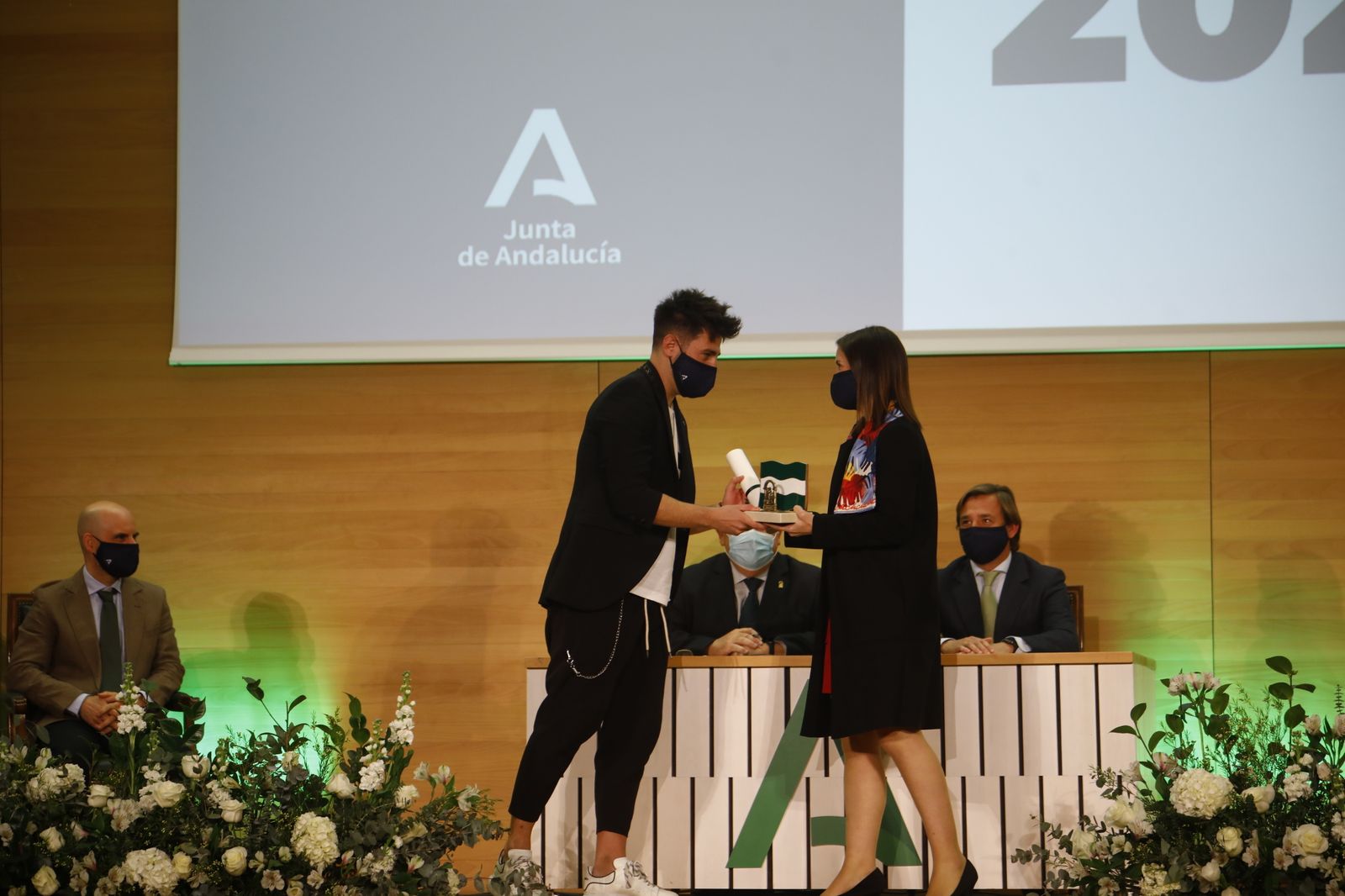 La entrega de las Banderas de Andalucía en Córdoba por el 28F, en imágenes