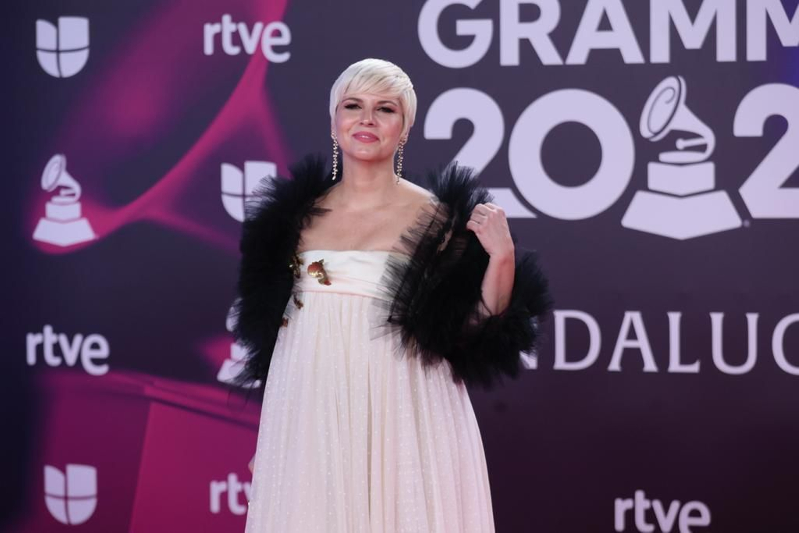 La alfombra roja de la gala de los Grammy Latinos 2023 en Sevilla, en imágenes