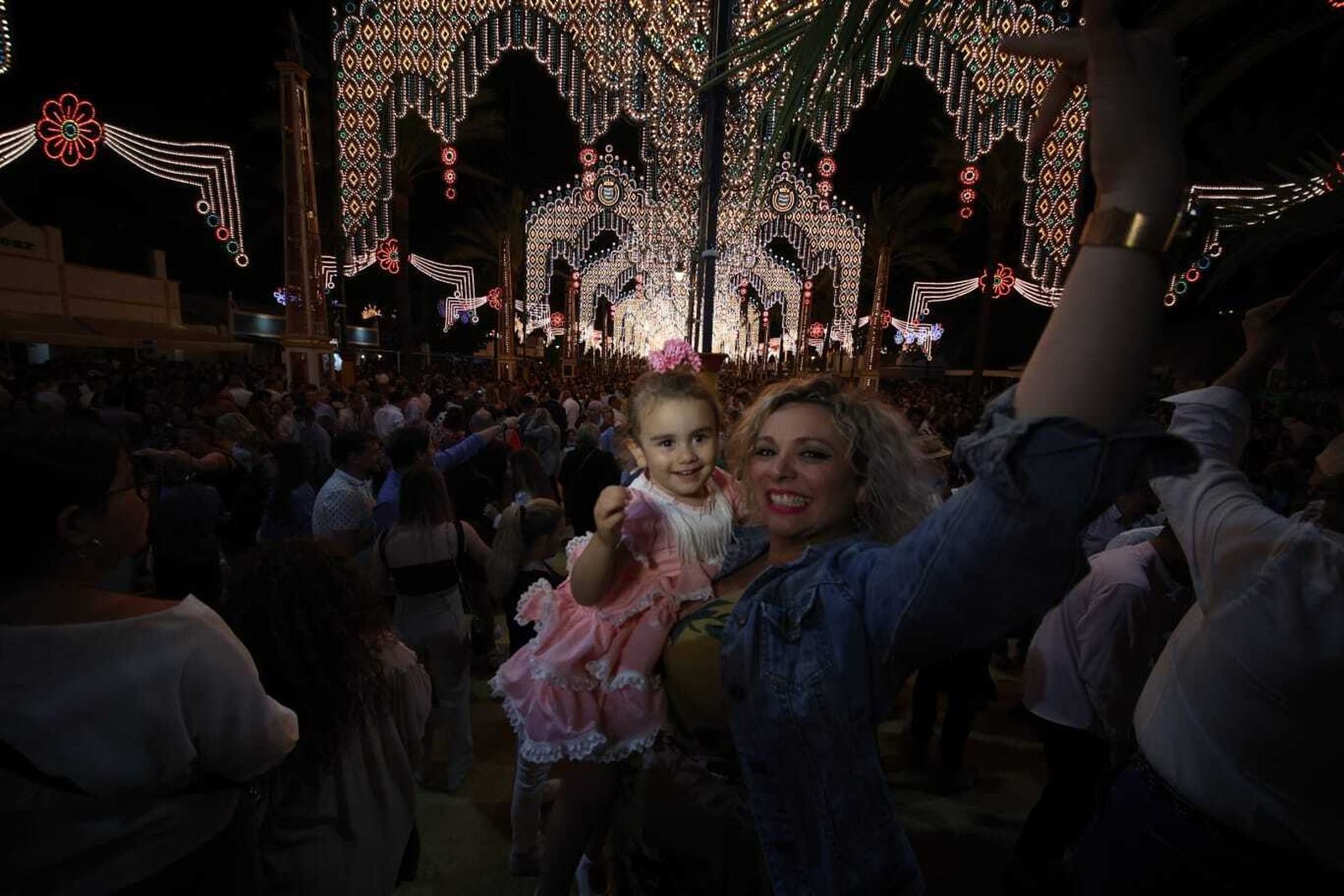 Las imágenes del encendido del alumbrado de la Feria de Jerez