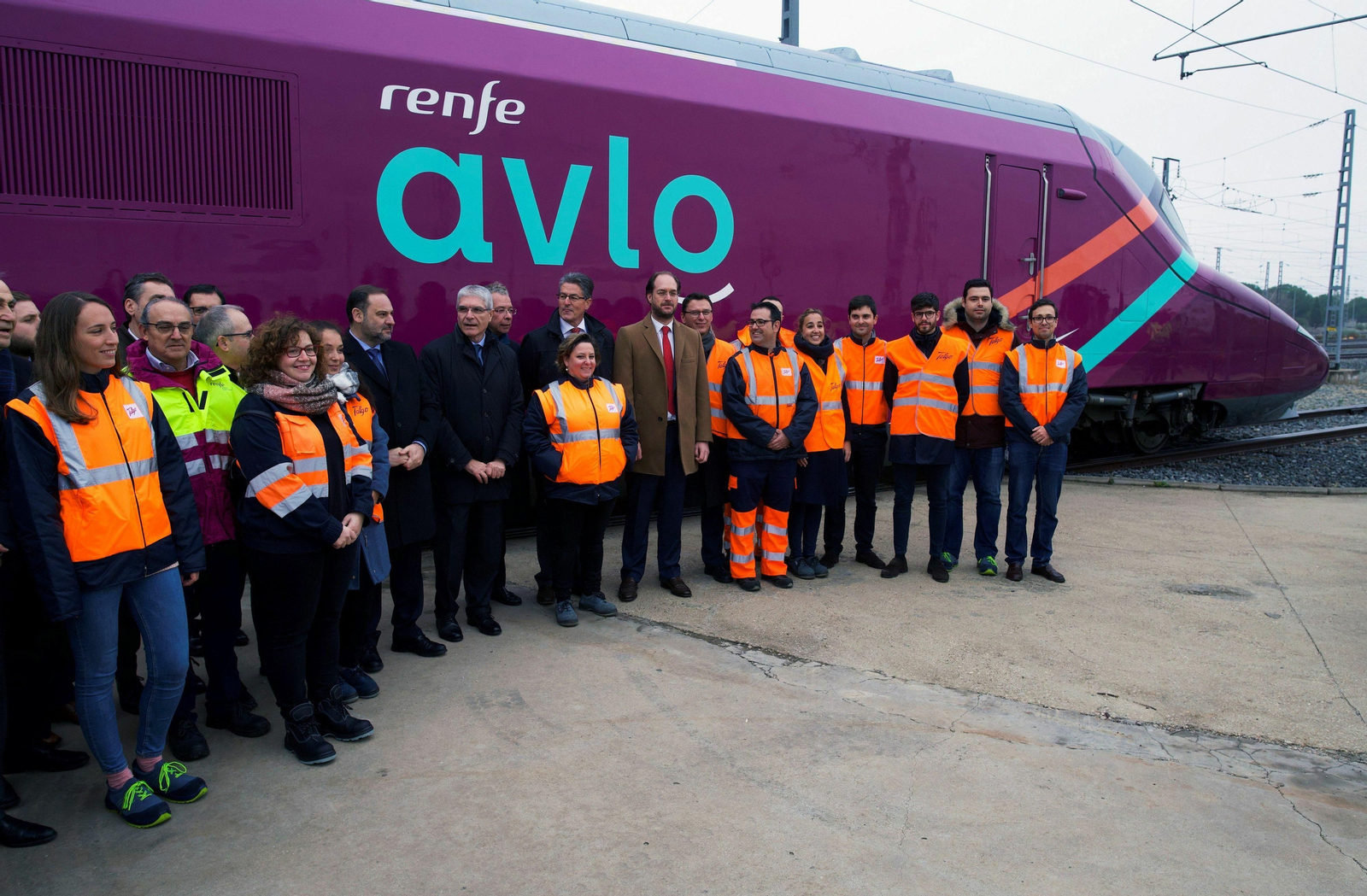 Fotos de la presentación del AVE 'Low Cost' de Renfe: Avlo