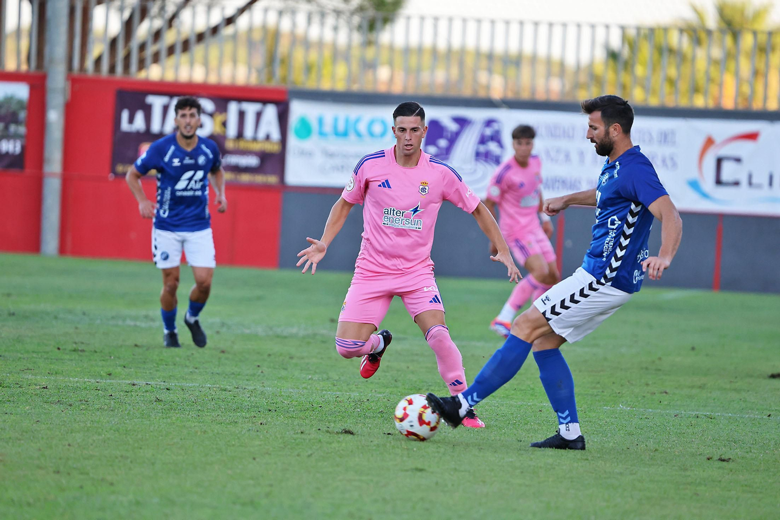 Imágenes del amistoso entre el Recreativo de Huelva y el Xerez  DFC