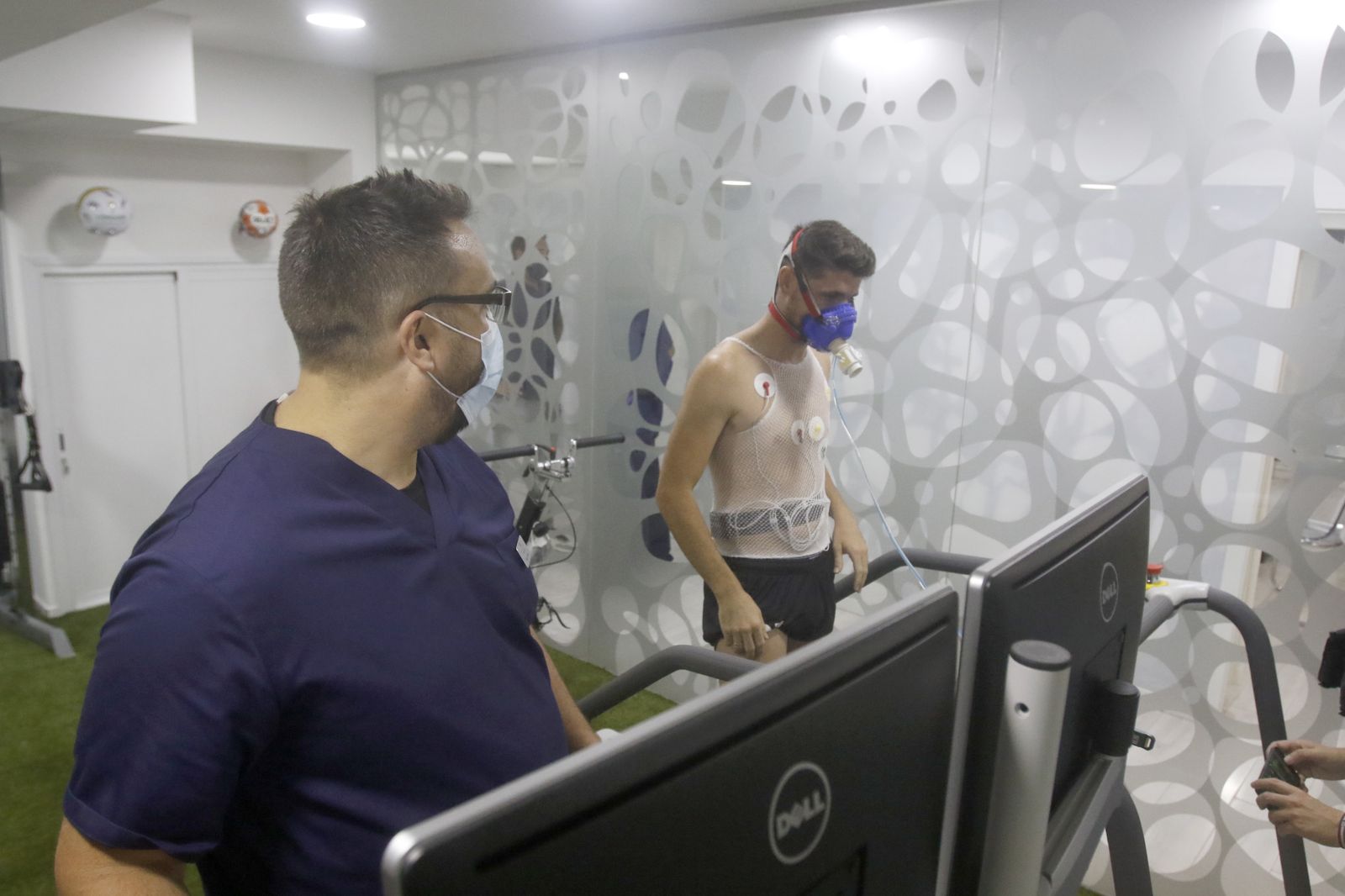 Los reconocimientos médicos del Córdoba CF, en imágenes