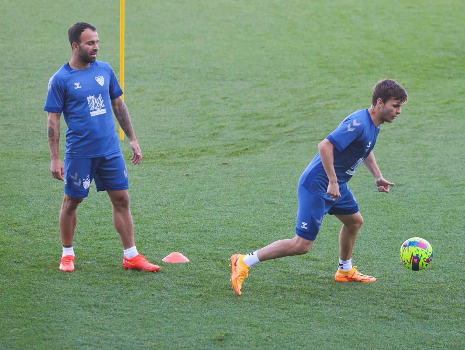 Primer entrenamiento de esta semana del Málaga, en fotos