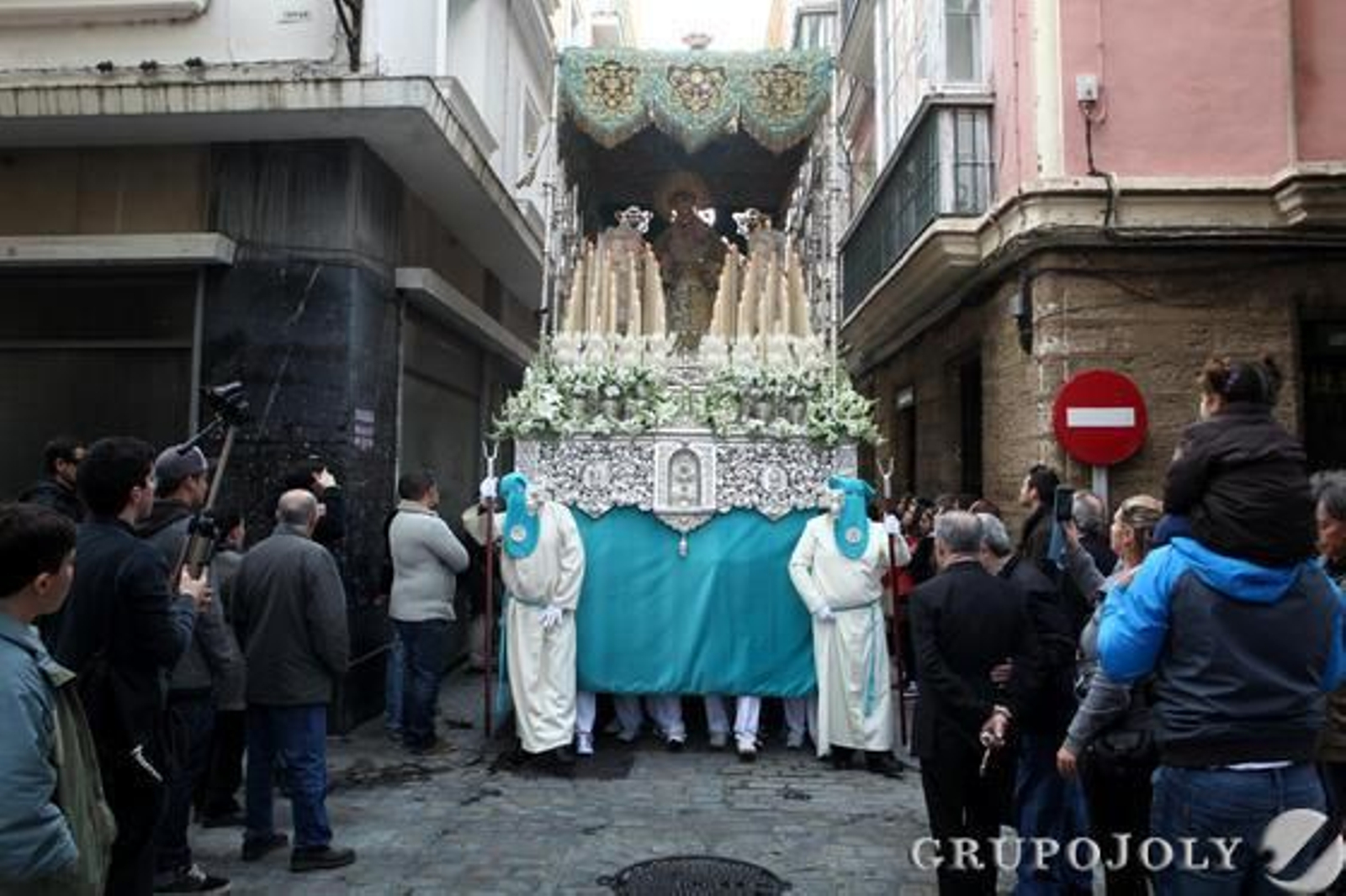 Prendimiento

Fotos: Jesús Marín