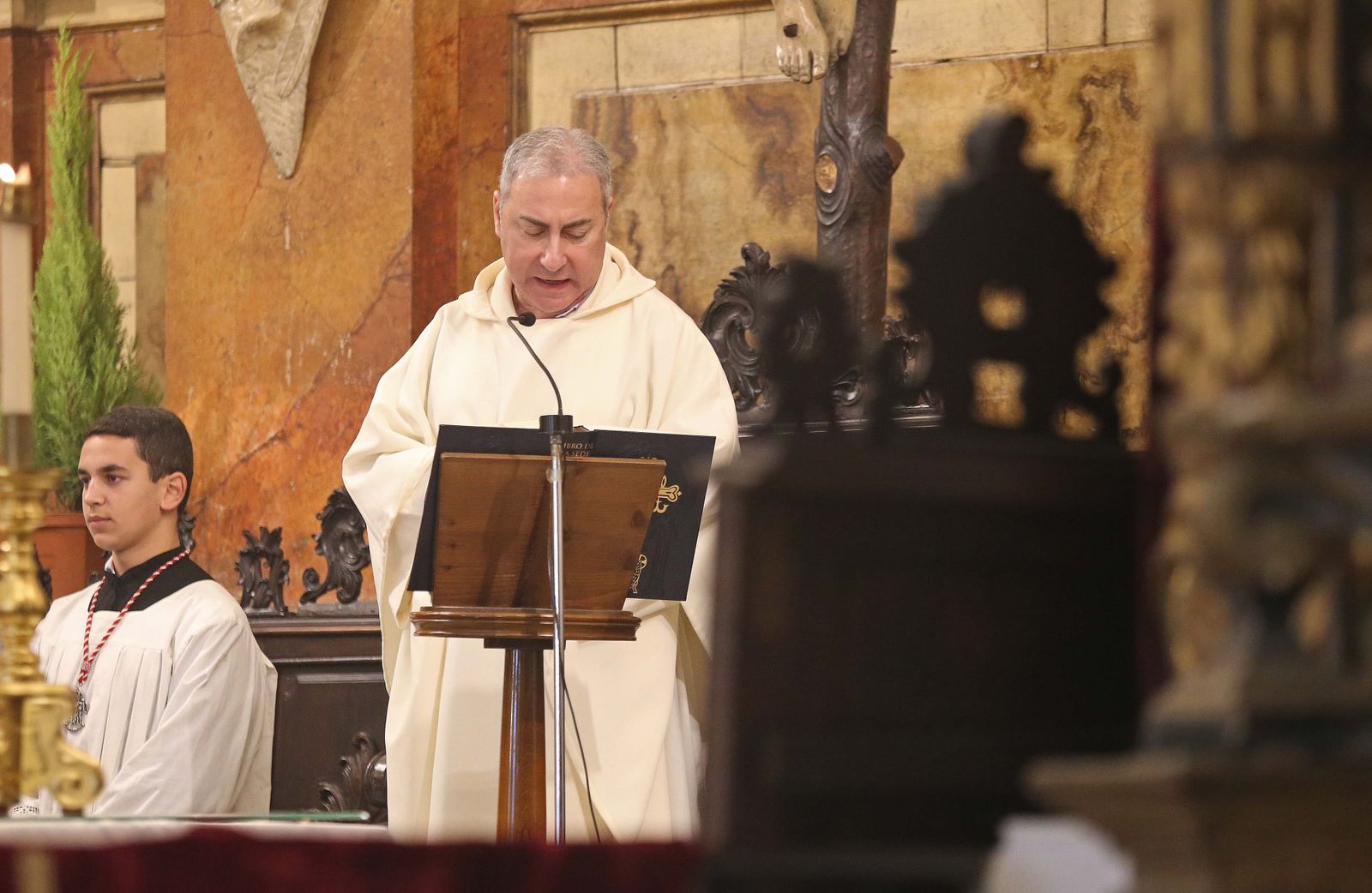 Fotos de la misa de despedida de la Virgen Santa María La Coronada en San Roque